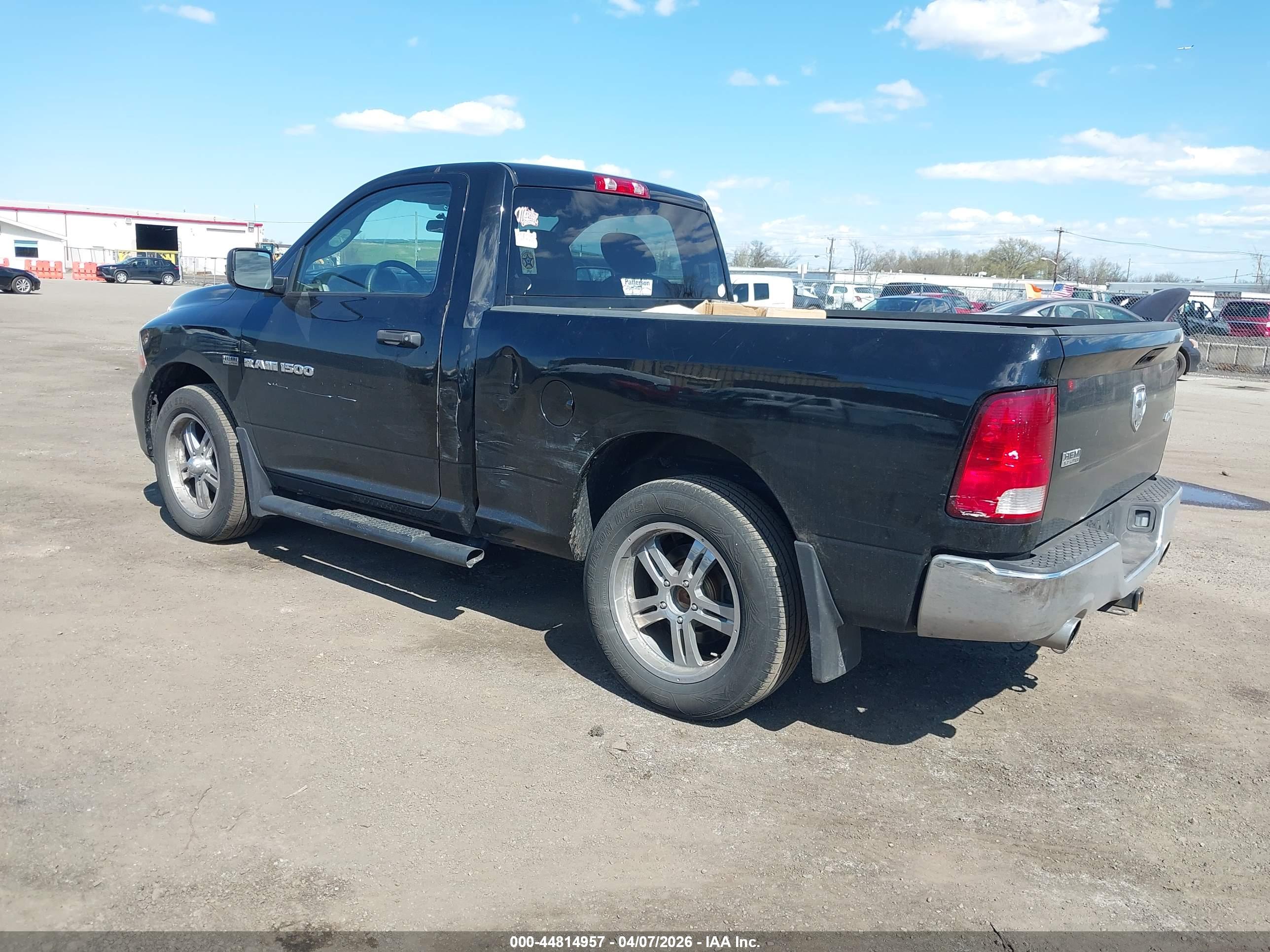 RAM 1500 image 3