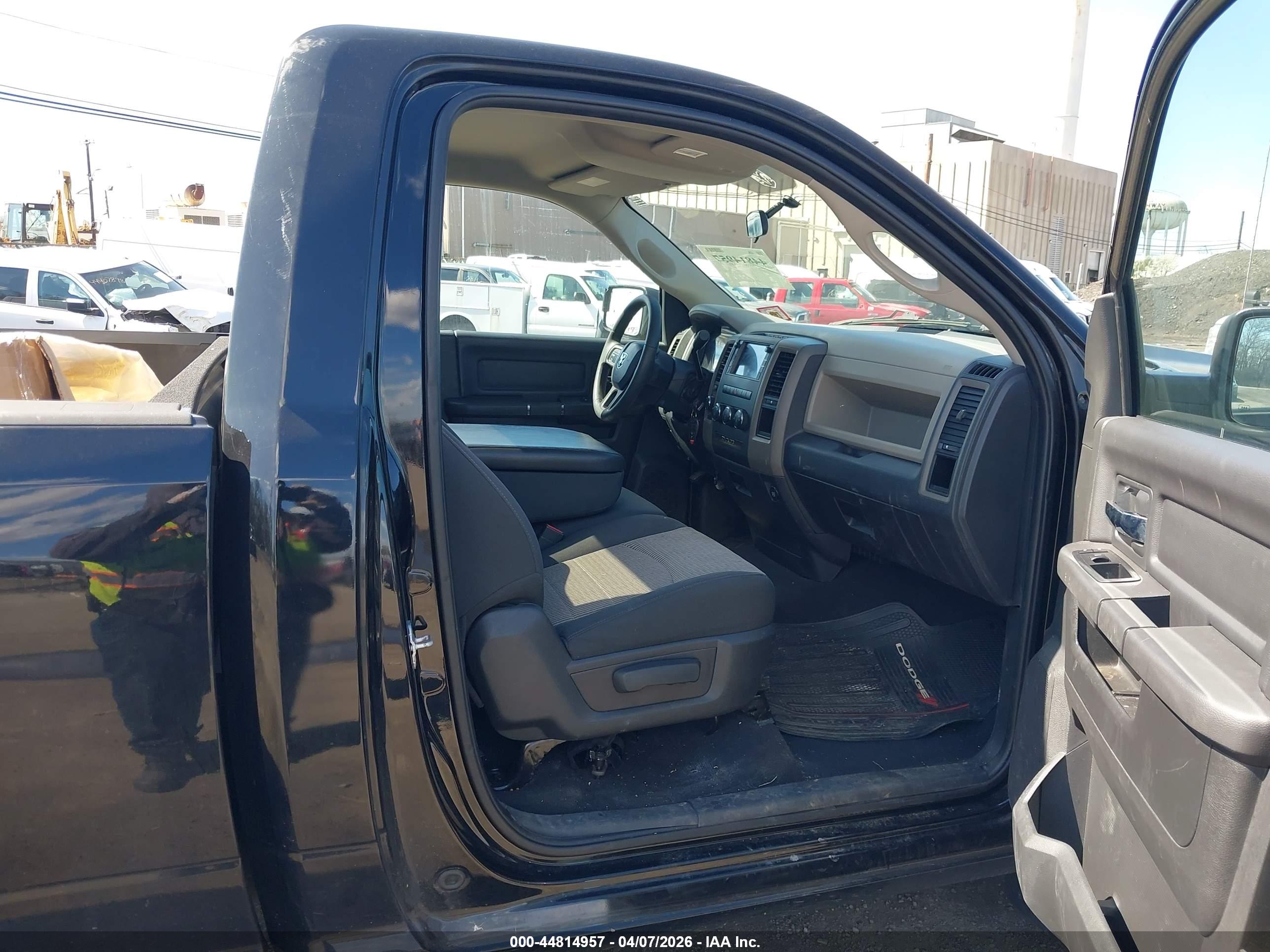 RAM 1500 image 5