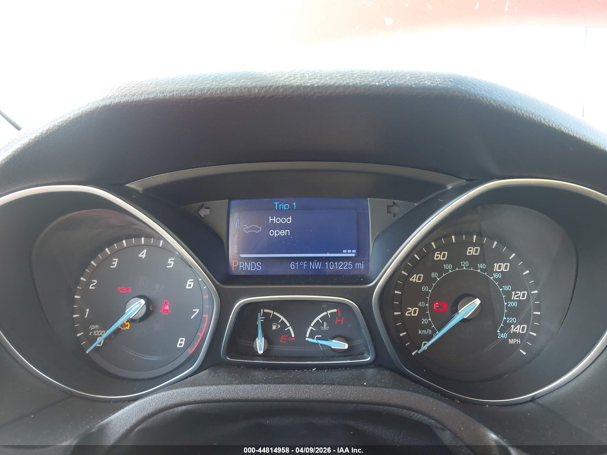 FORD FOCUS image 7