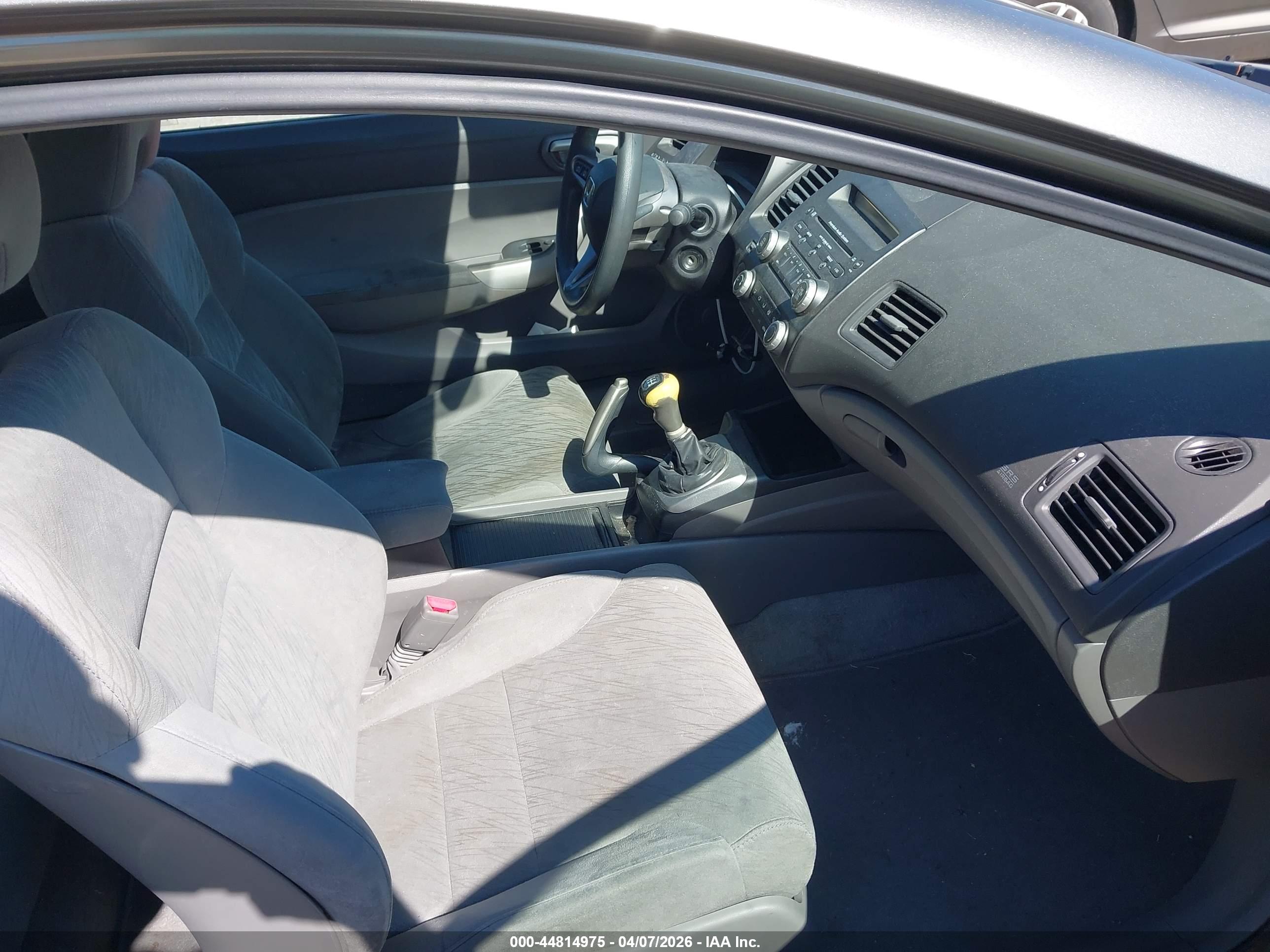 HONDA CIVIC image 5