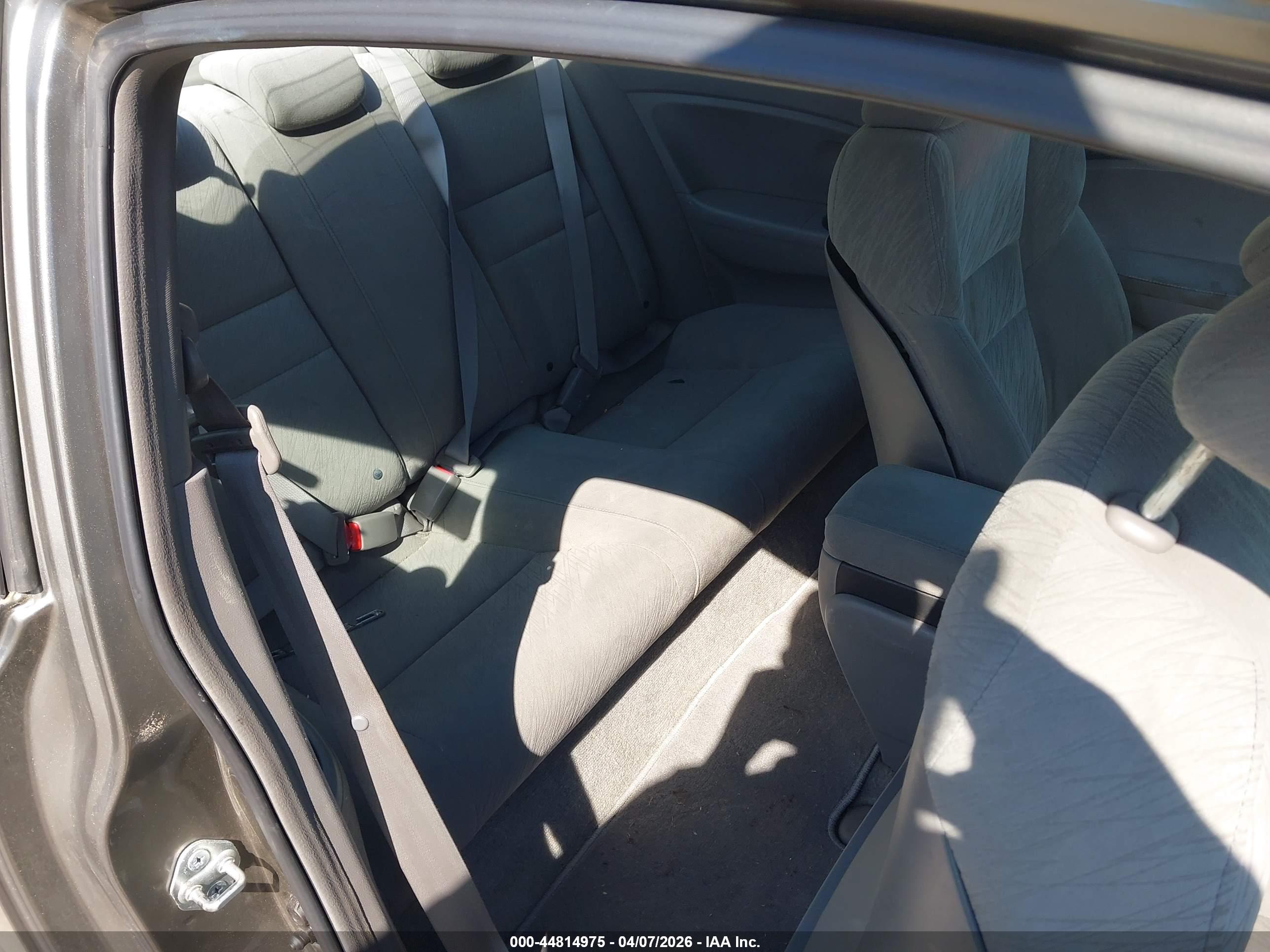 HONDA CIVIC image 8