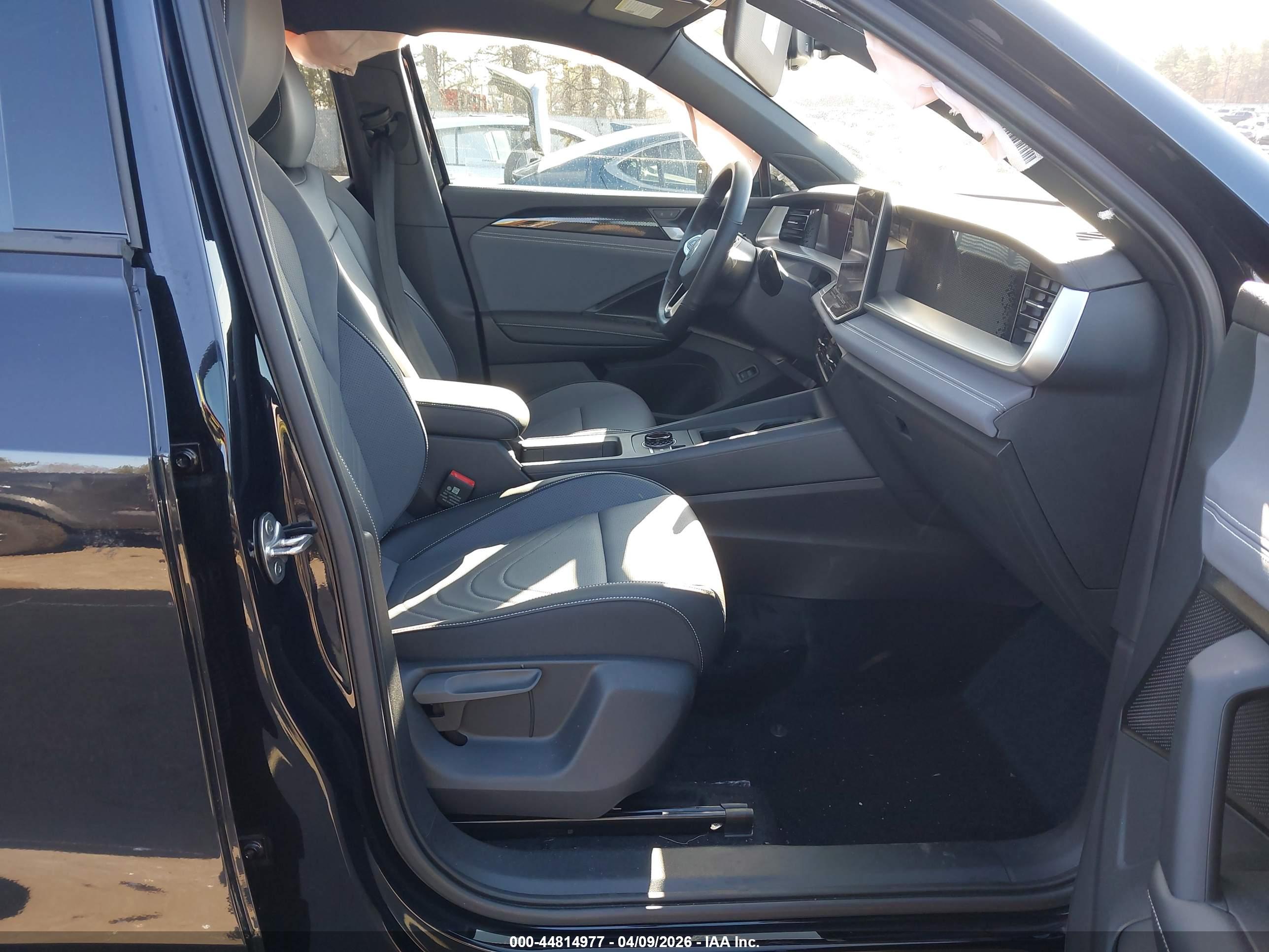 VOLKSWAGEN TIGUAN image 5