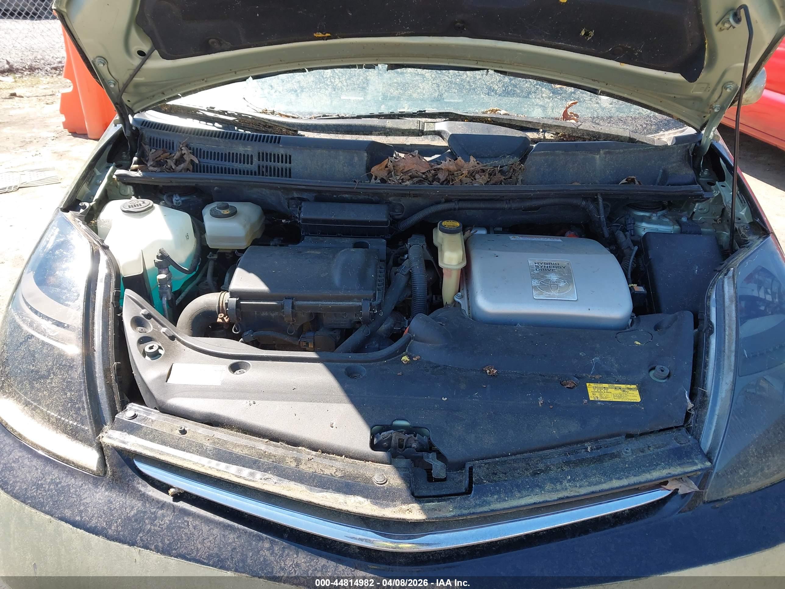 TOYOTA PRIUS image 10