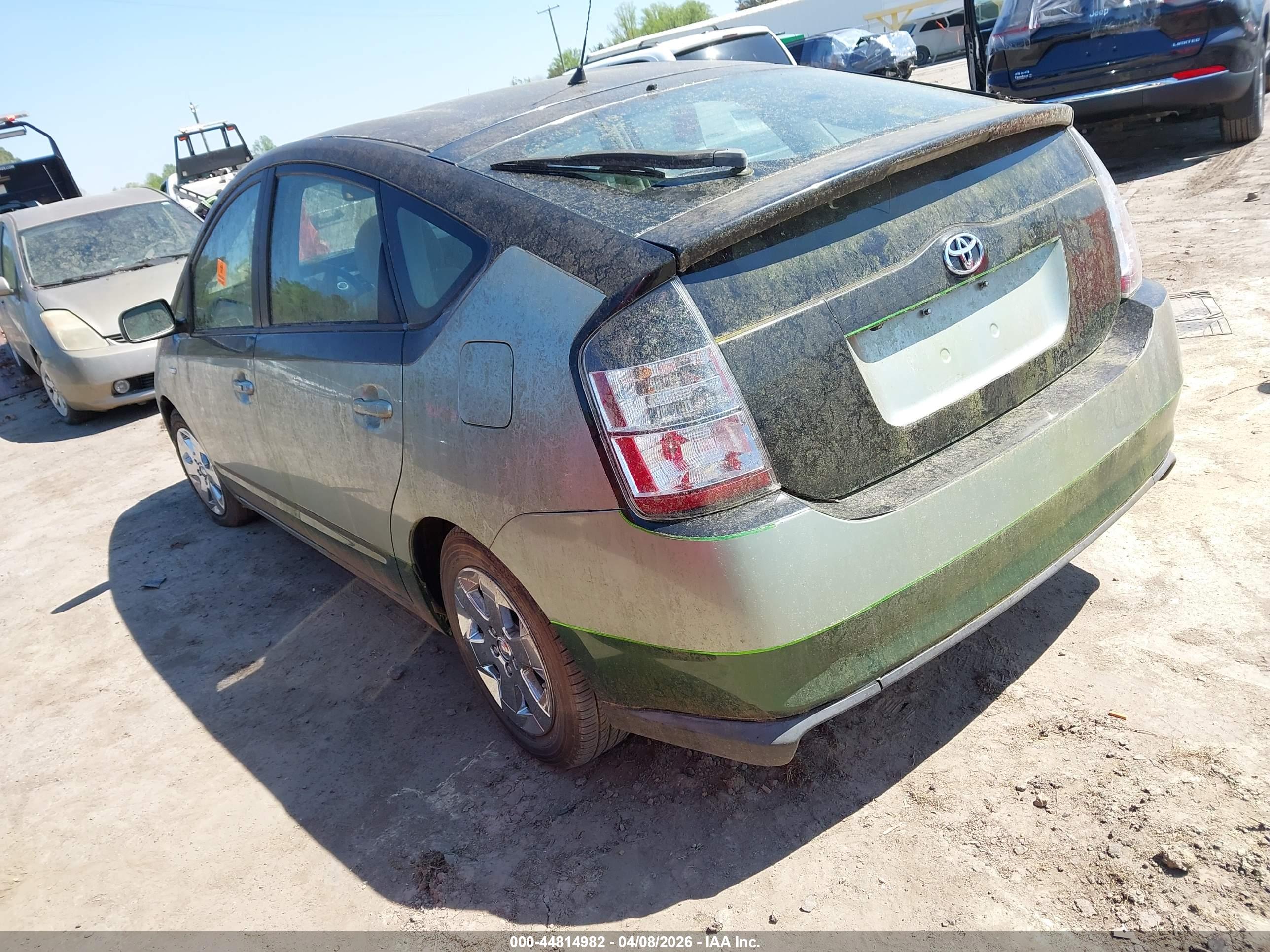 TOYOTA PRIUS image 3