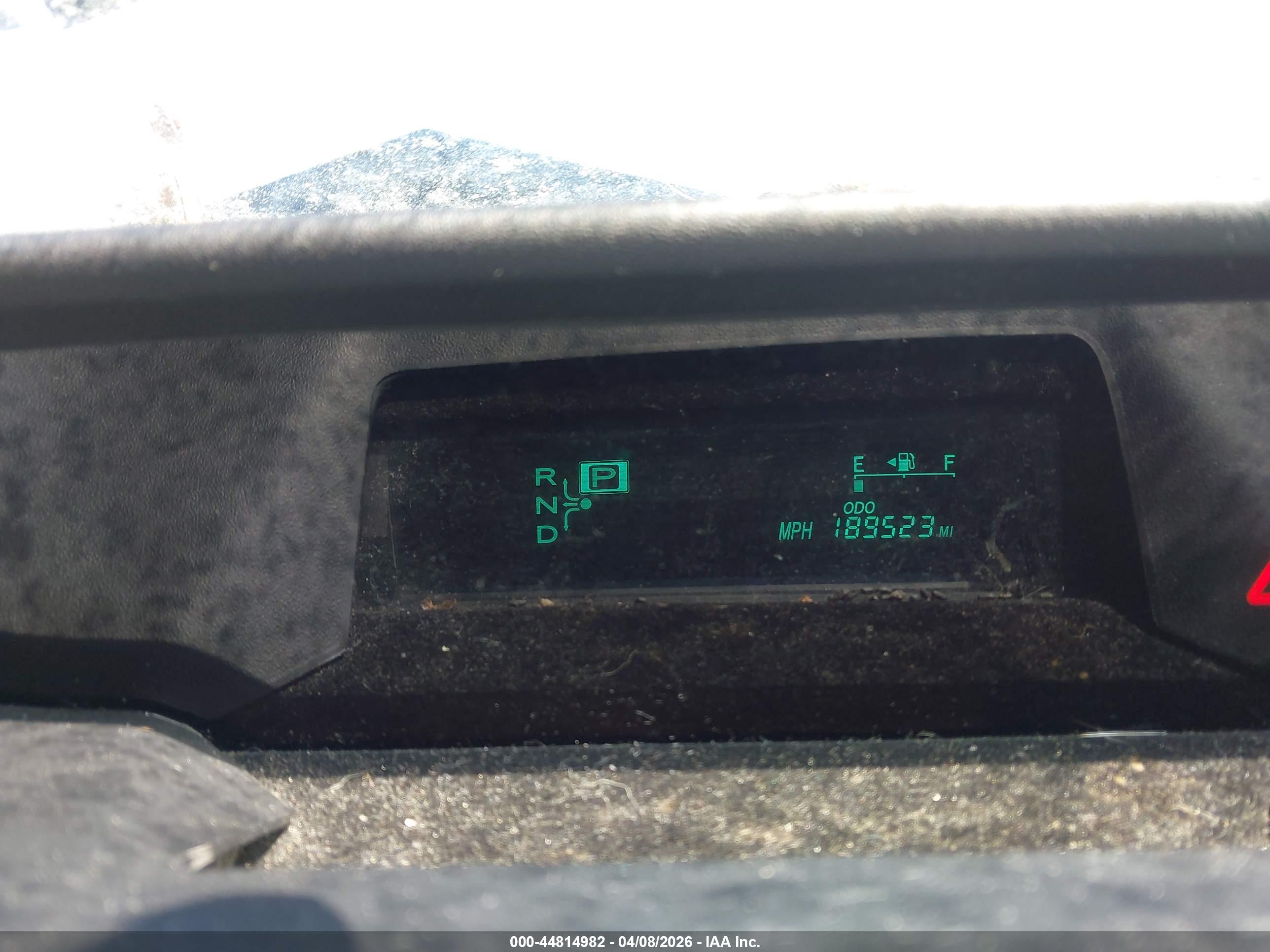 TOYOTA PRIUS image 7