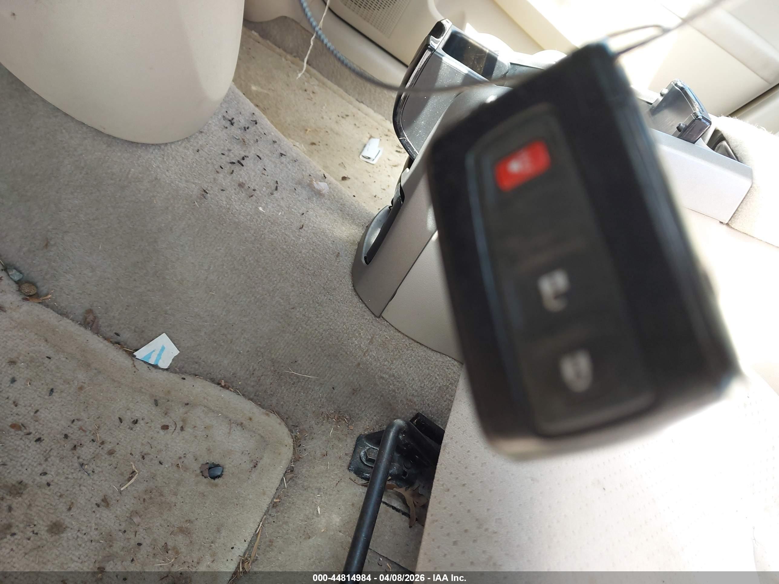 TOYOTA PRIUS image 11