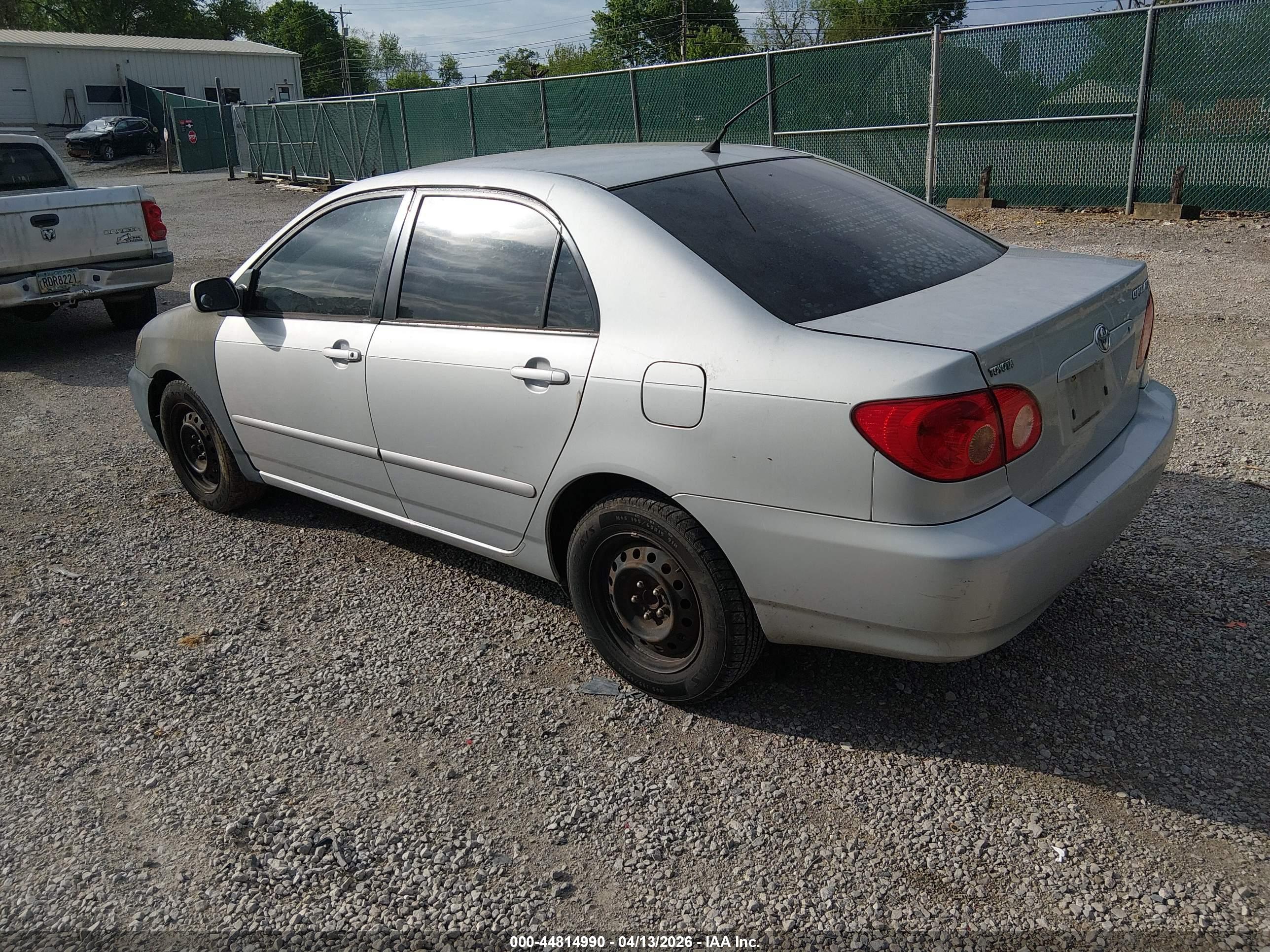 TOYOTA COROLLA image 3