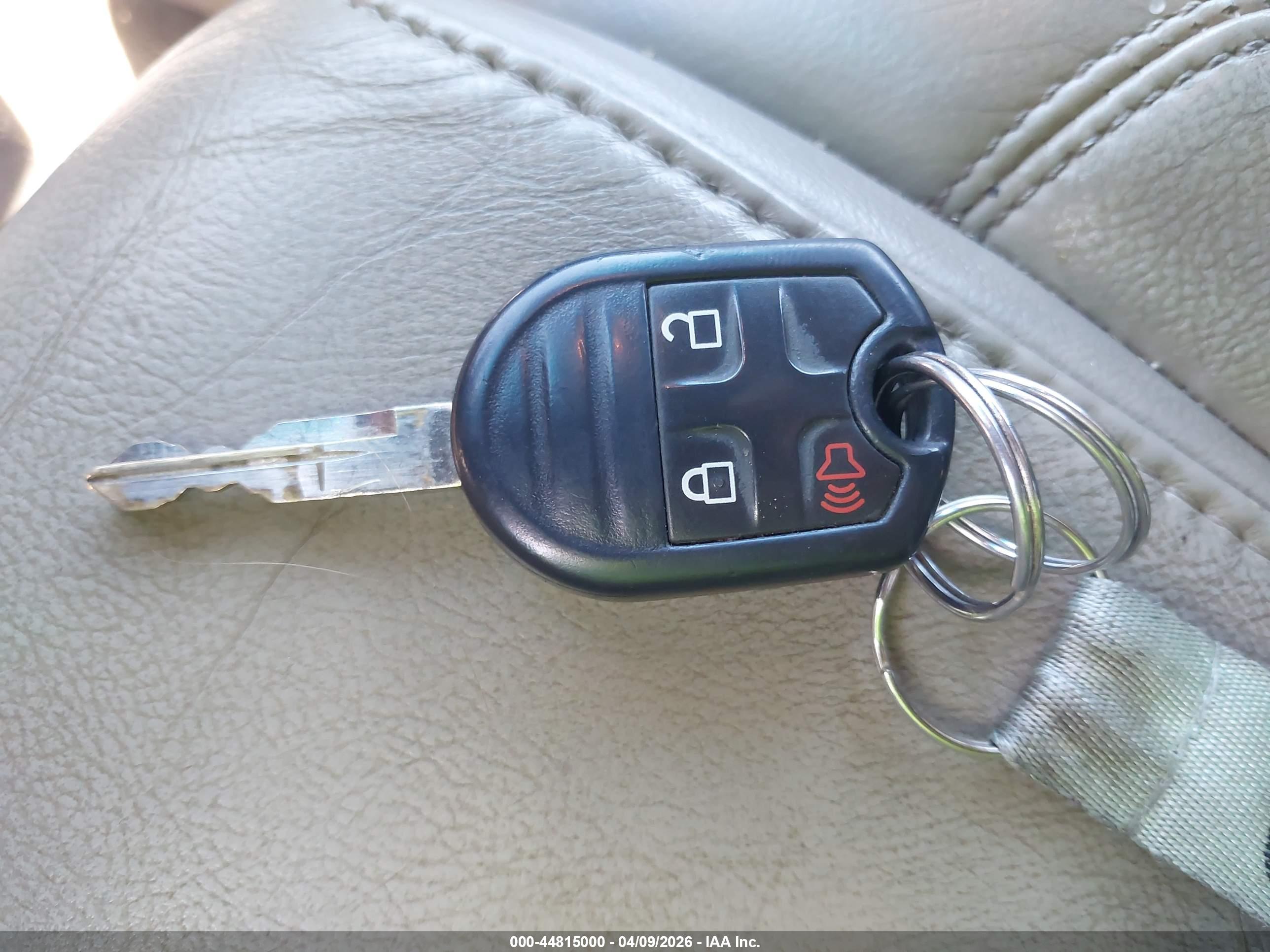 FORD EXPLORER image 11