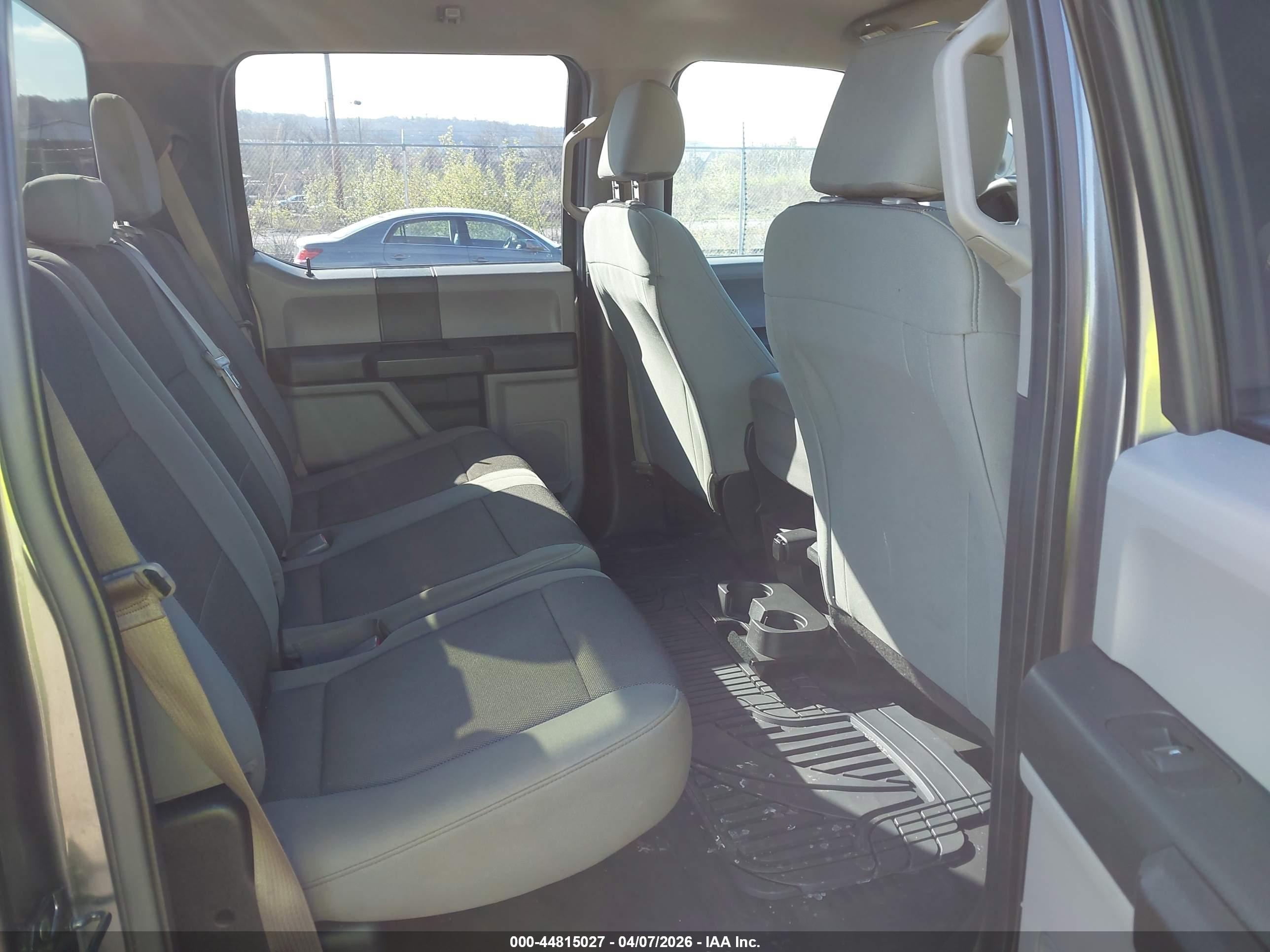 FORD F-150 image 8