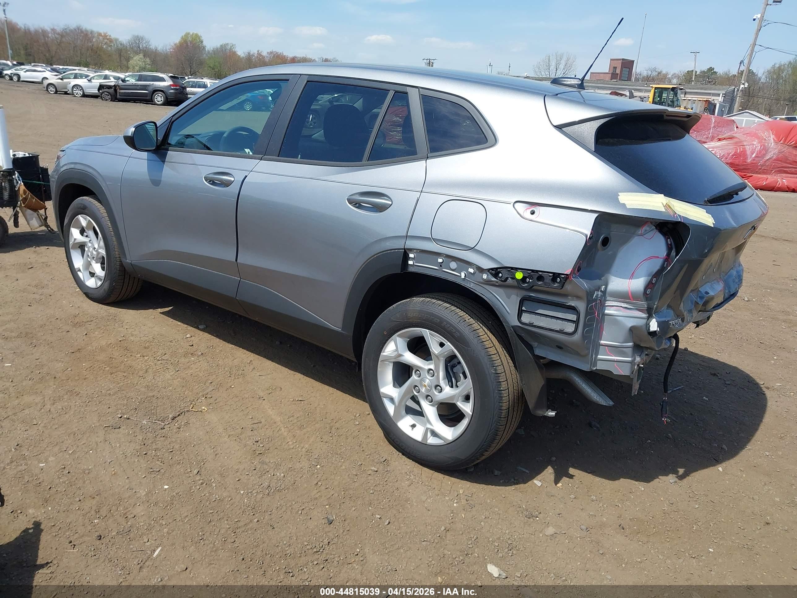CHEVROLET TRAX image 3