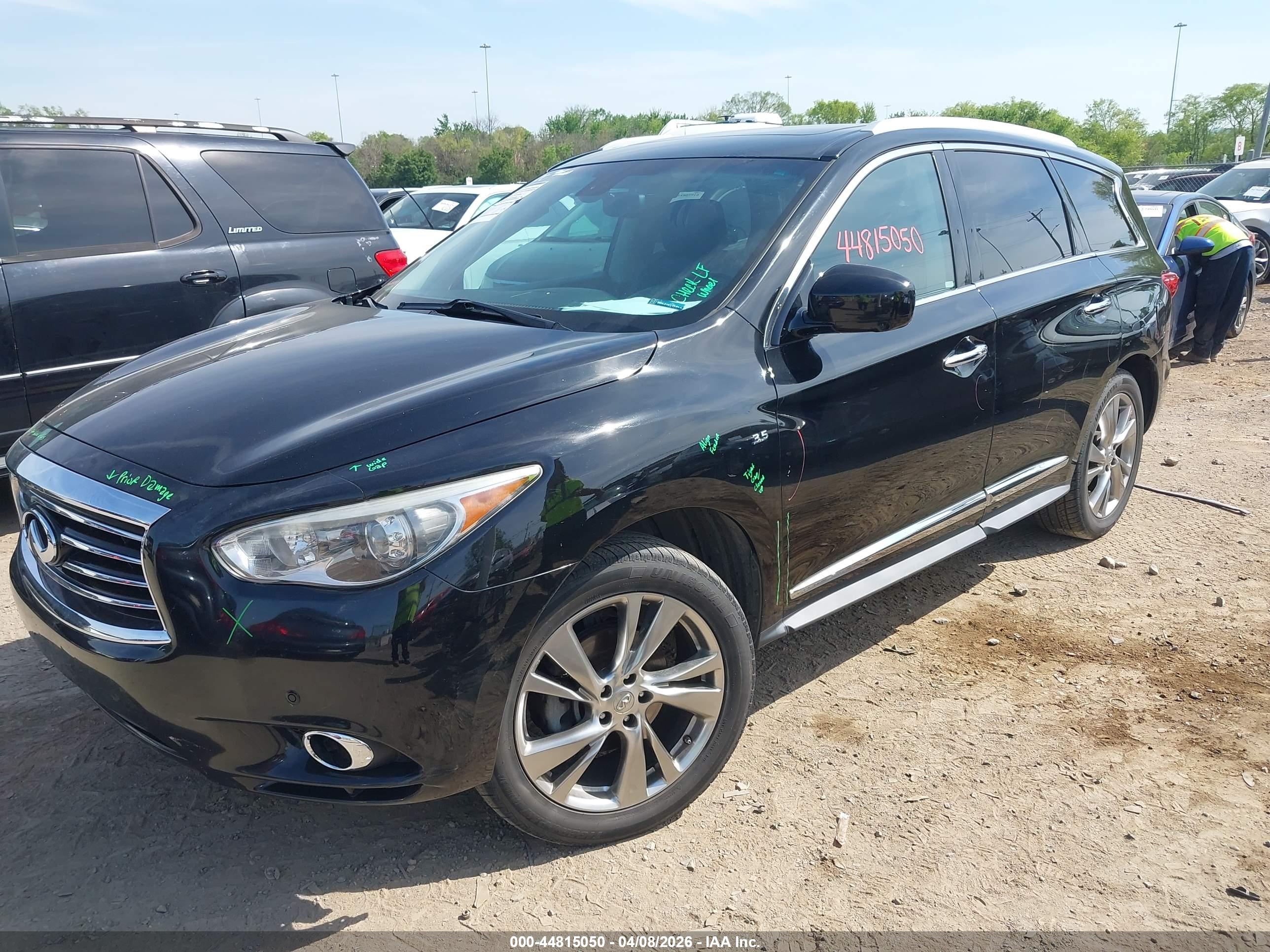 INFINITI QX60 image 2