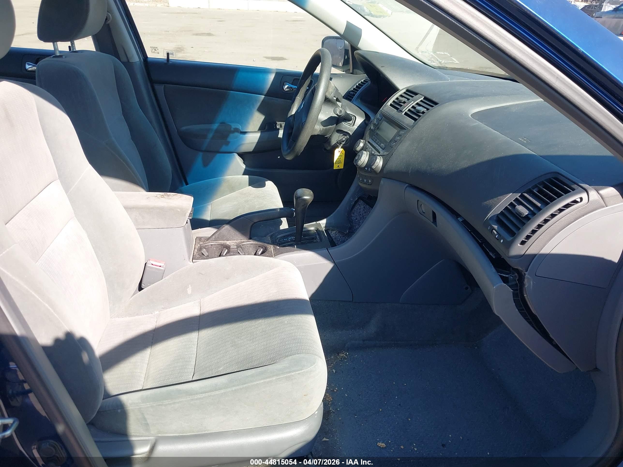HONDA ACCORD image 5