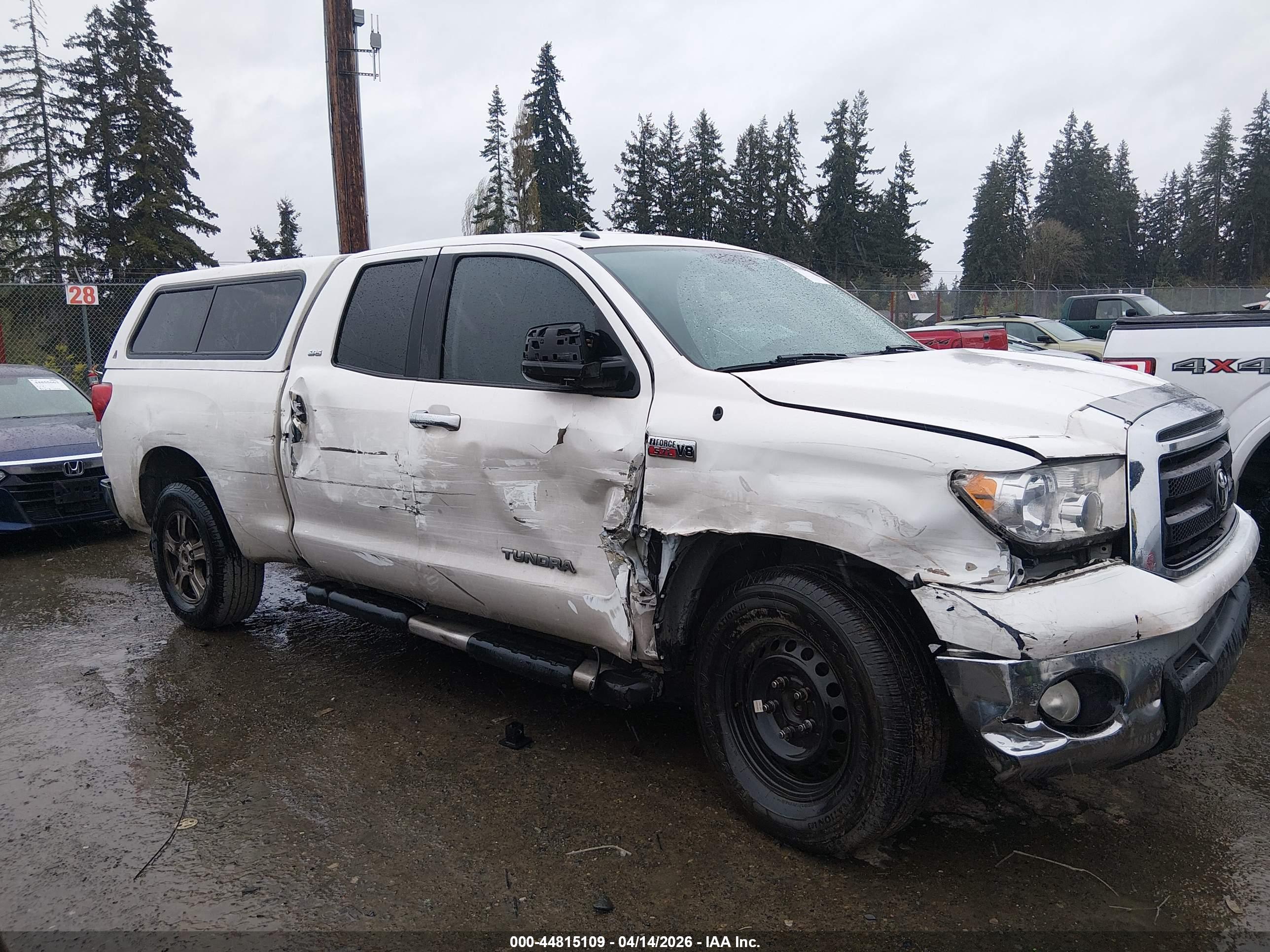 TOYOTA TUNDRA image 6