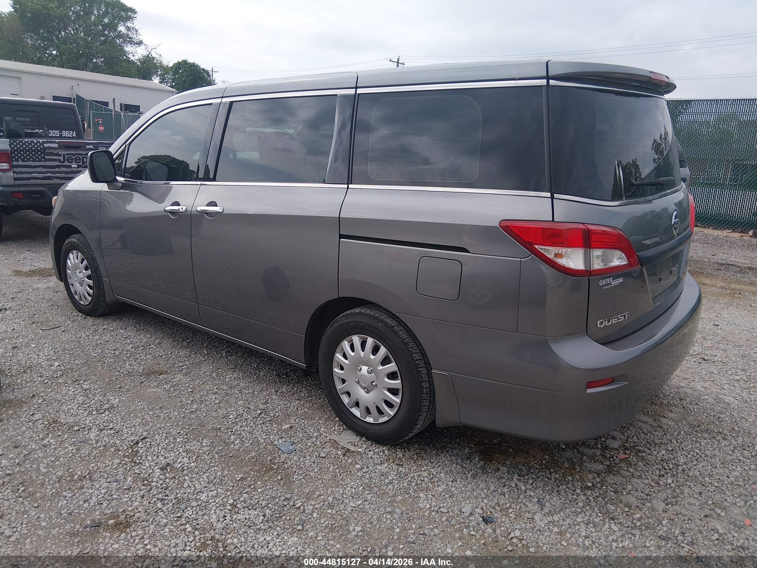 NISSAN QUEST image 3