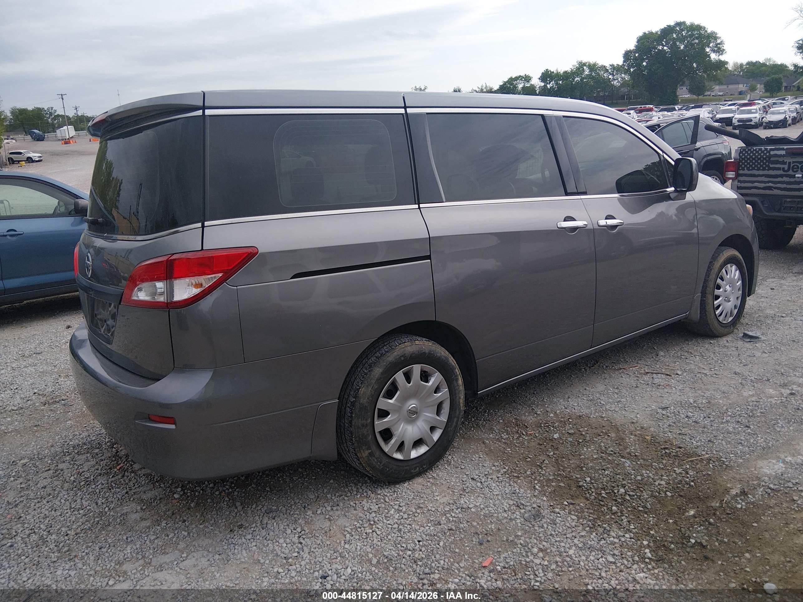 NISSAN QUEST image 4
