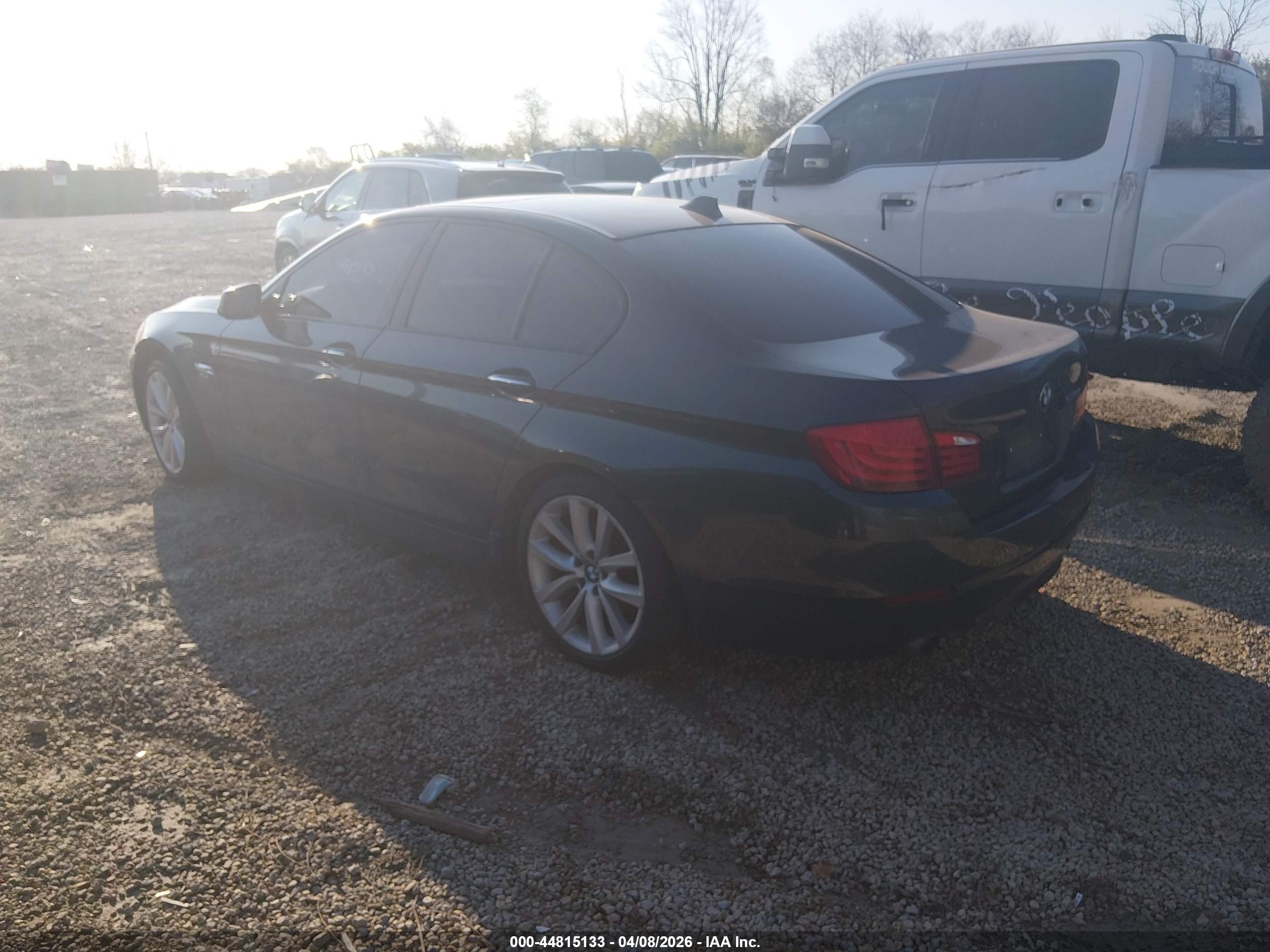 BMW 535I image 3