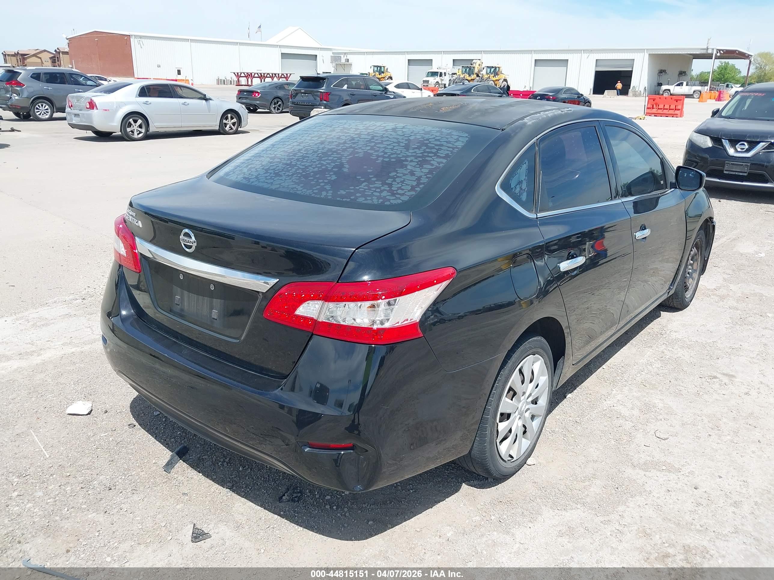 NISSAN SENTRA image 4