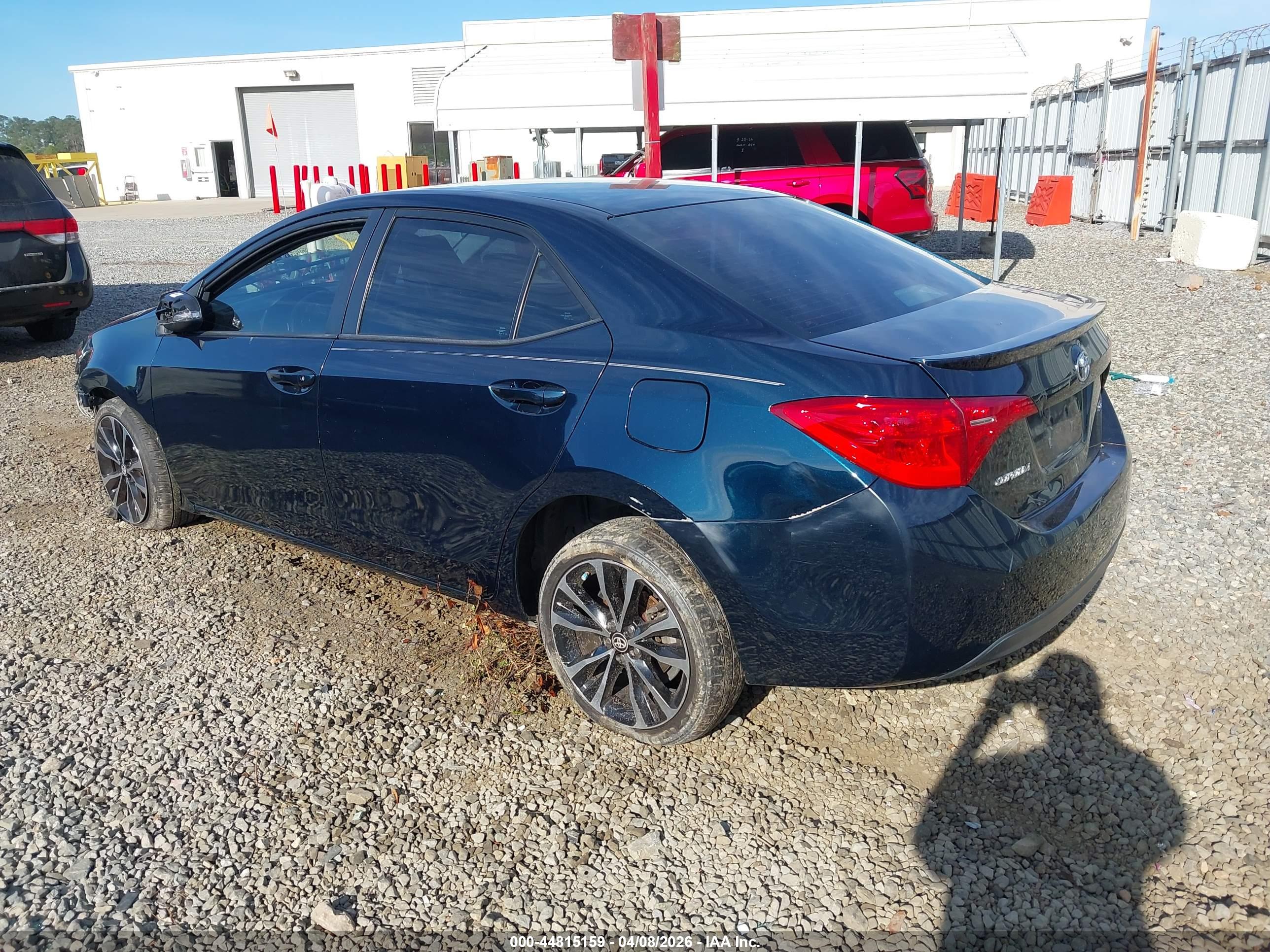 TOYOTA COROLLA image 3