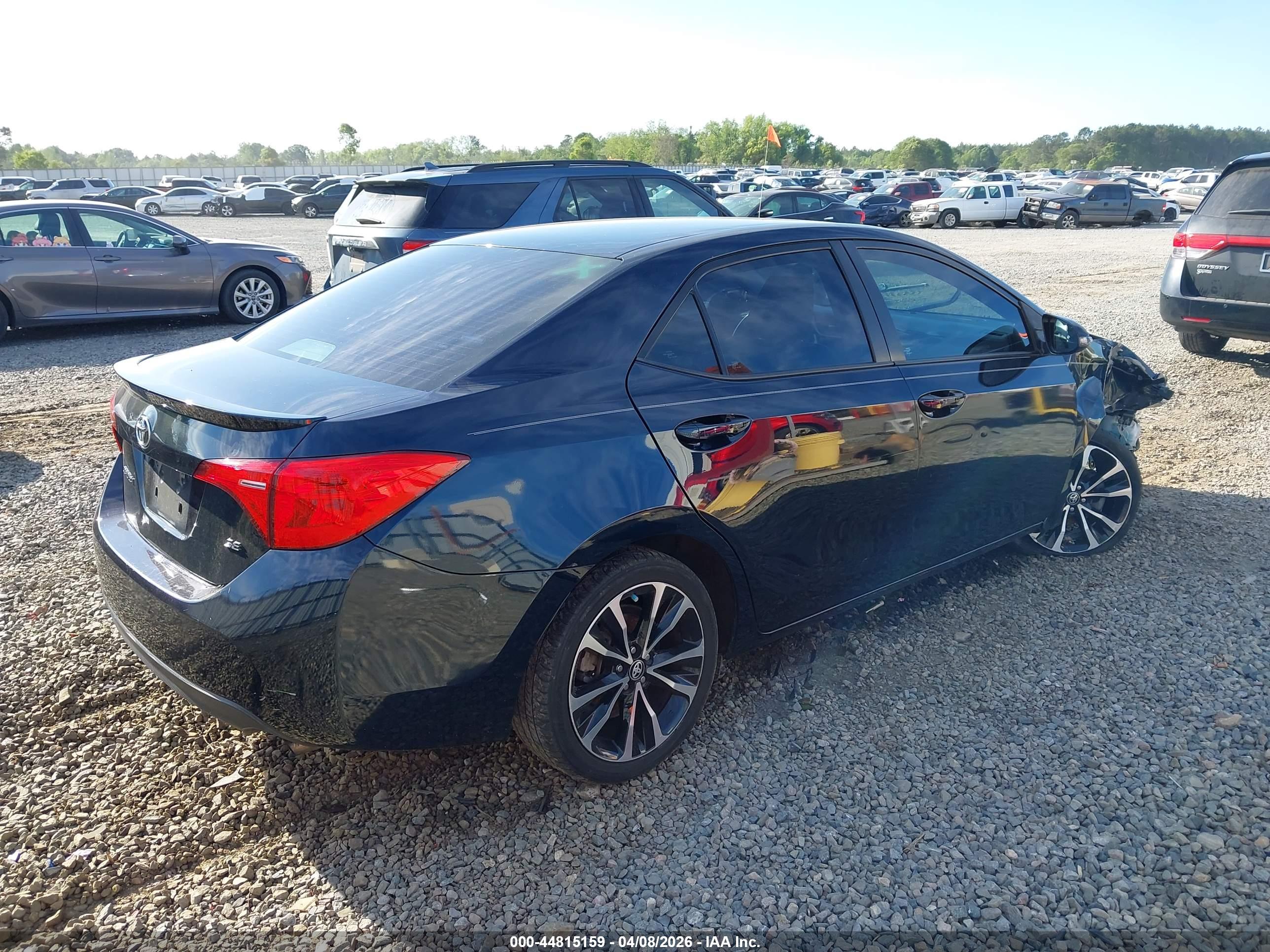 TOYOTA COROLLA image 4
