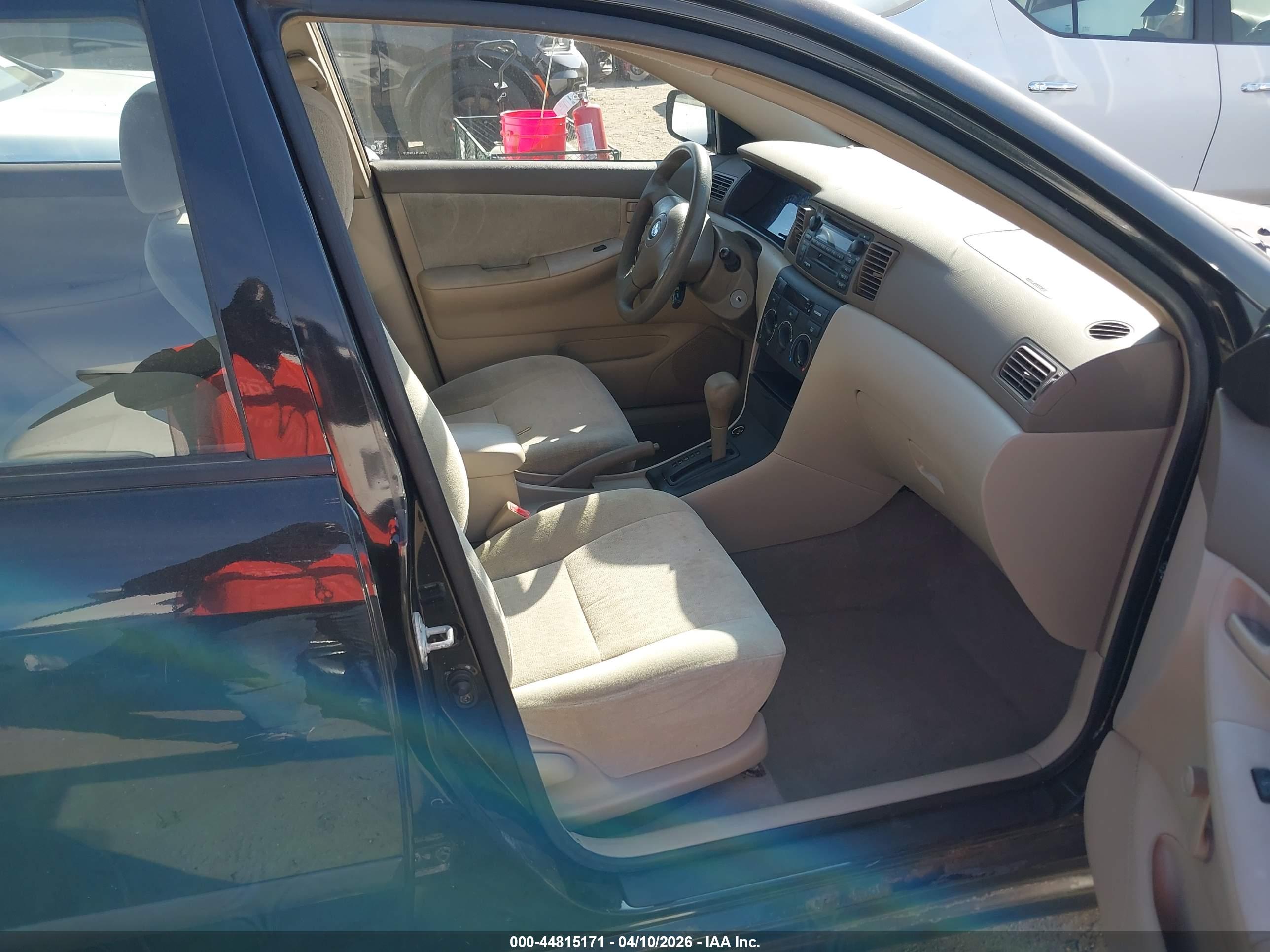 TOYOTA COROLLA image 5