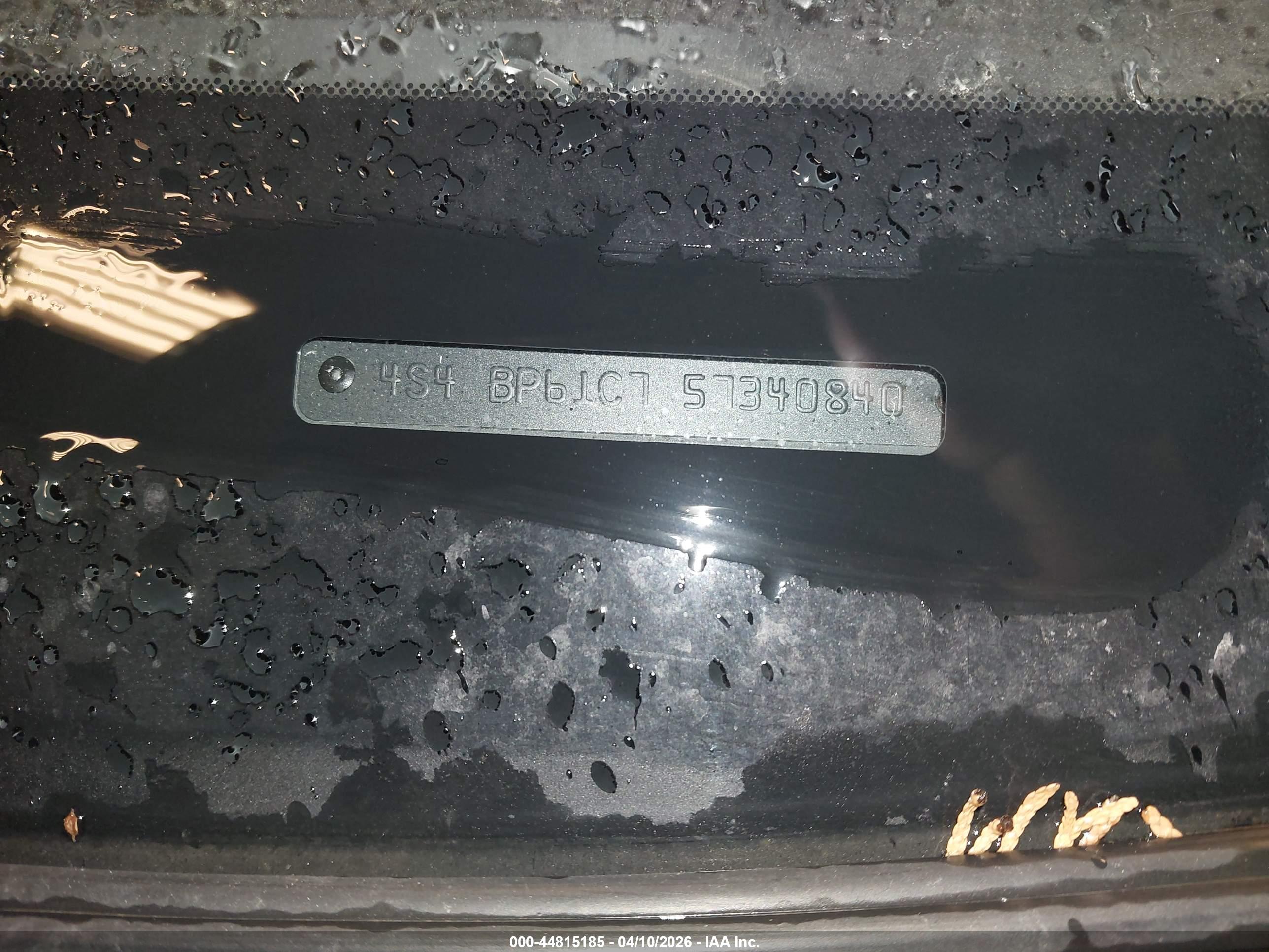 SUBARU OUTBACK image 9
