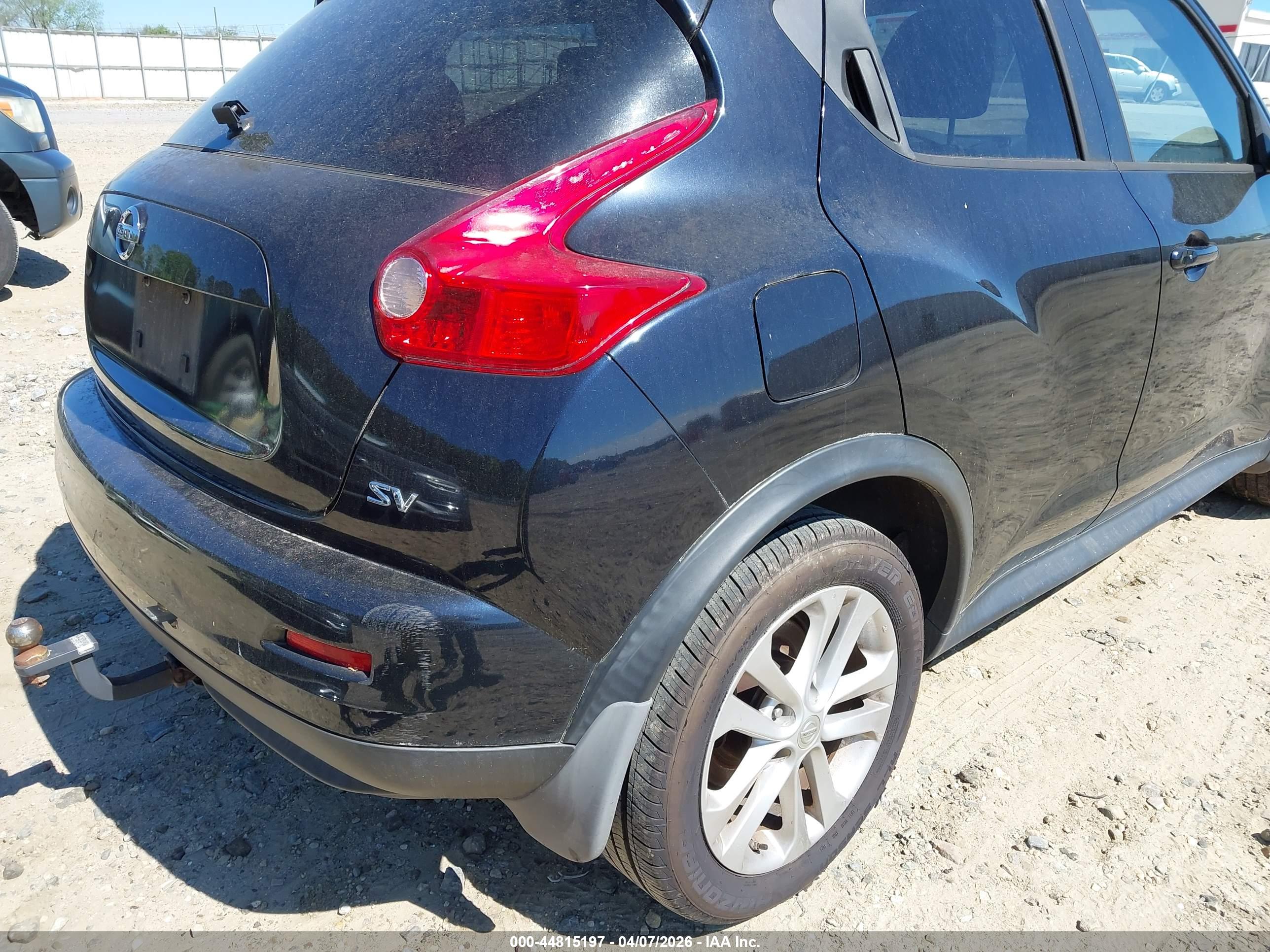 NISSAN JUKE image 6