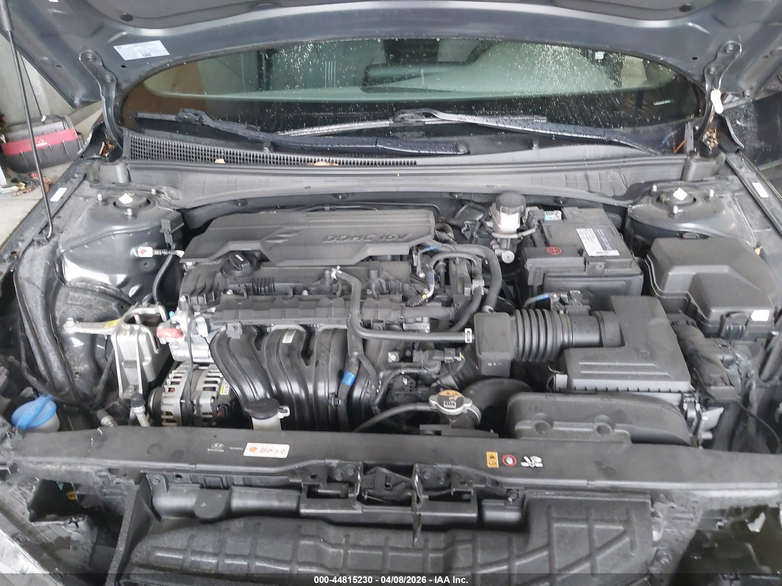 HYUNDAI ELANTRA image 10