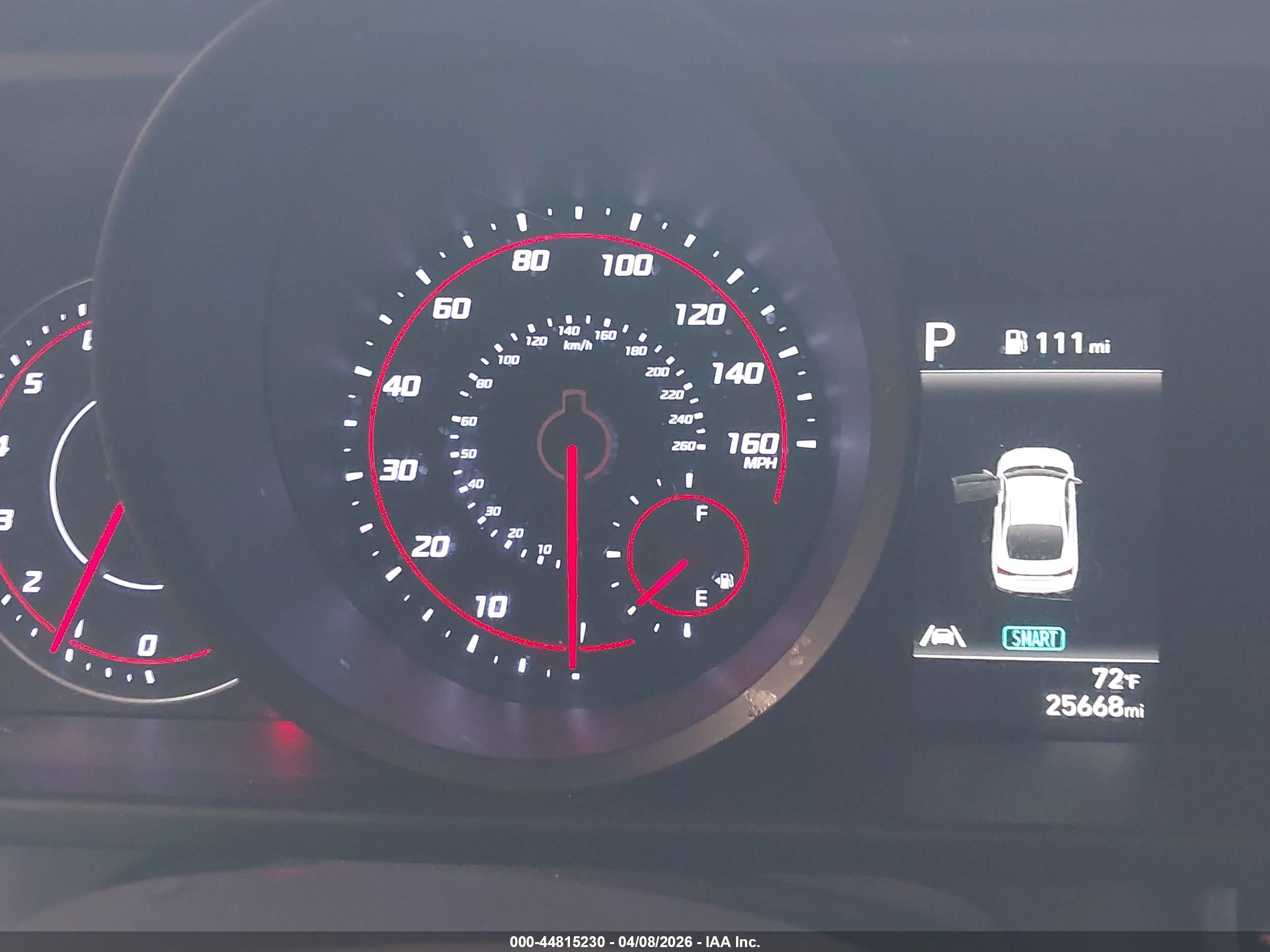 HYUNDAI ELANTRA image 7