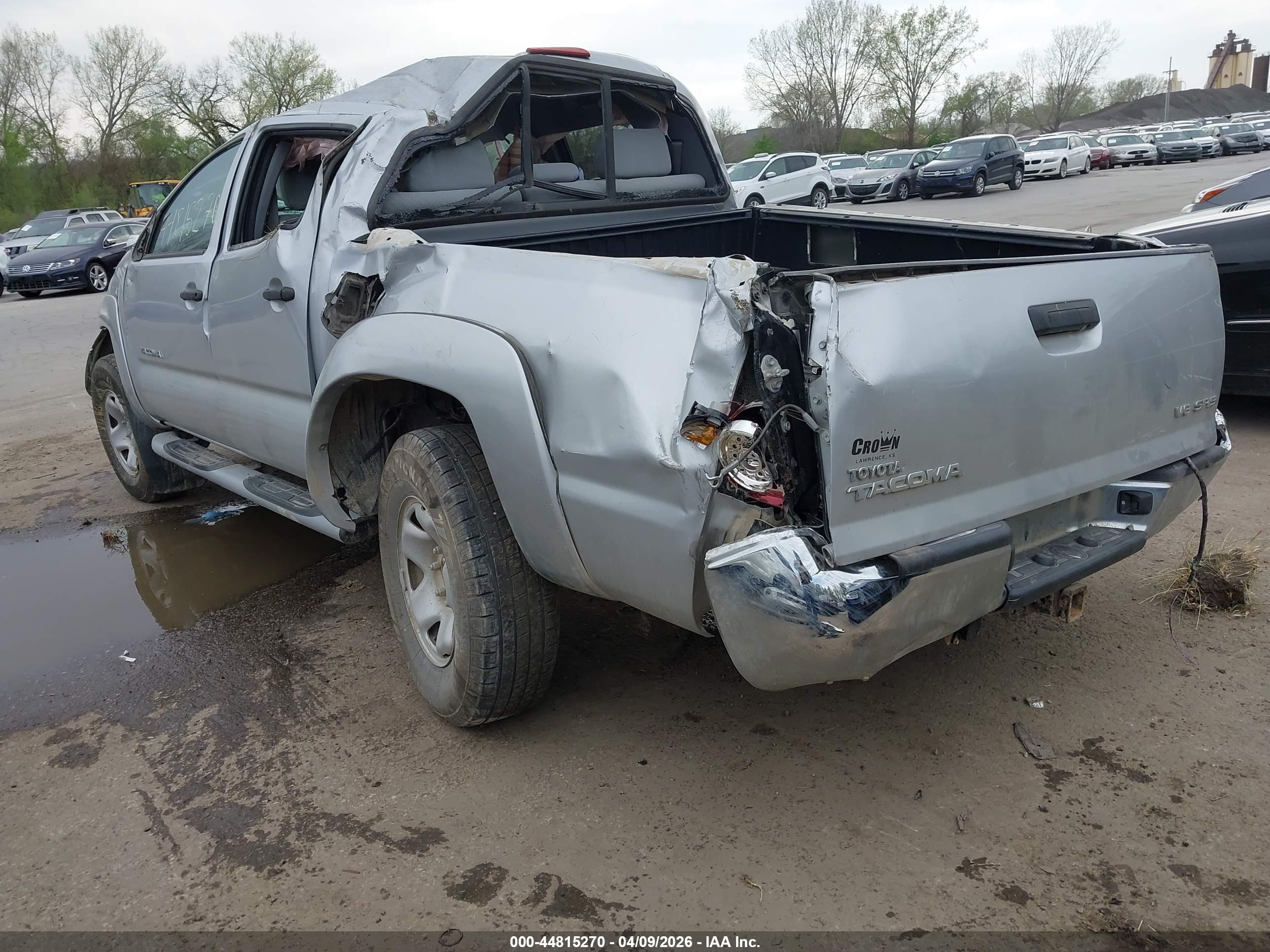 TOYOTA TACOMA image 3