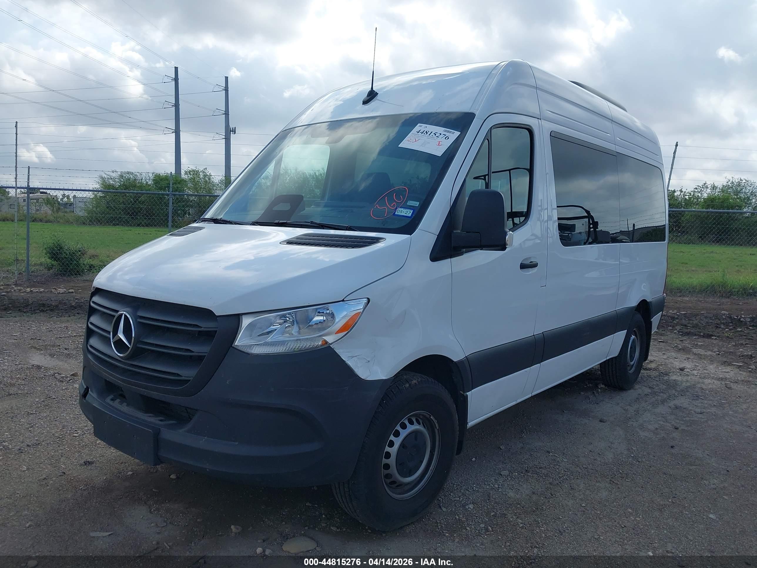 MERCEDES-BENZ SPRINTER image 6