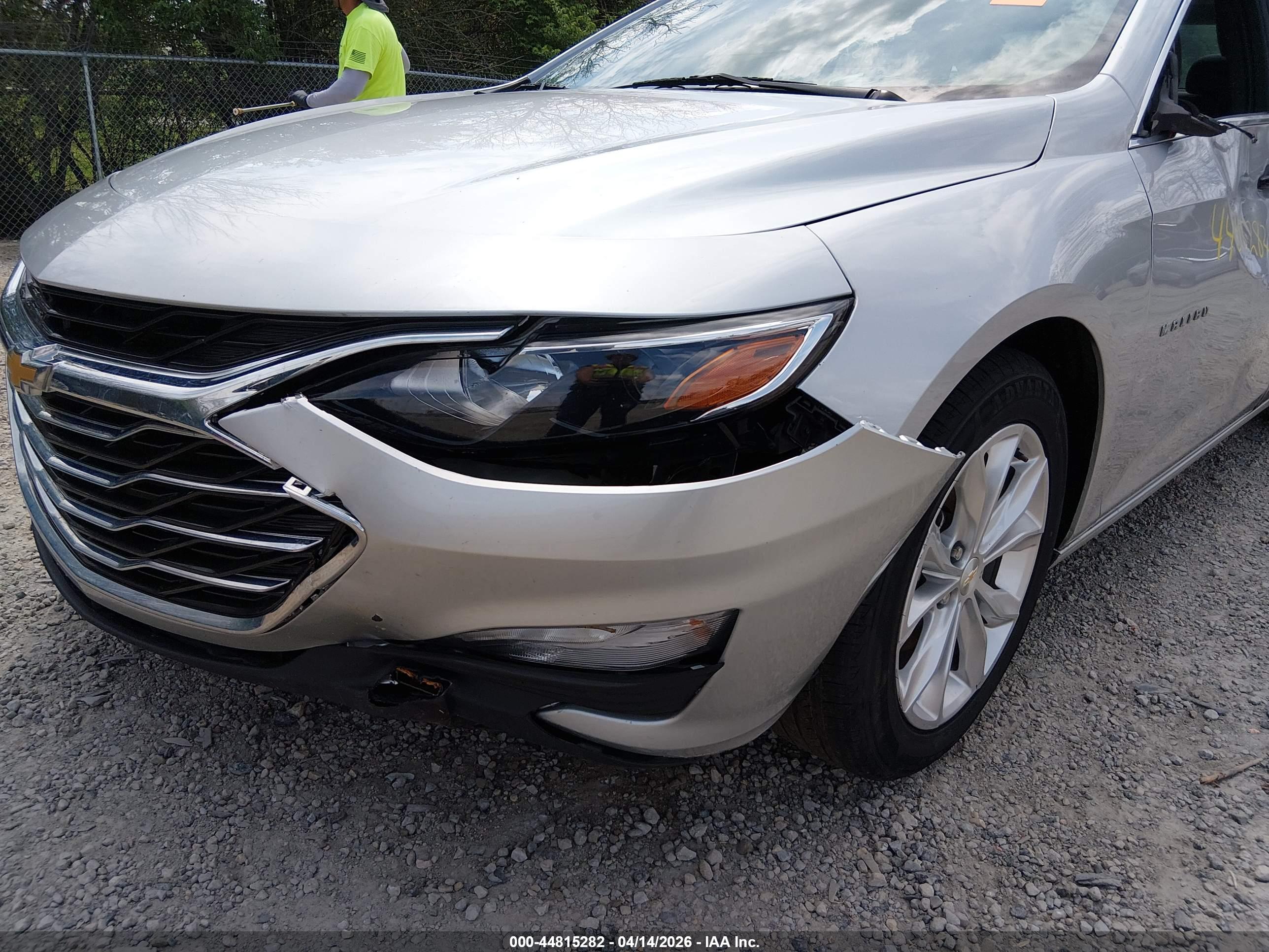 CHEVROLET MALIBU image 6