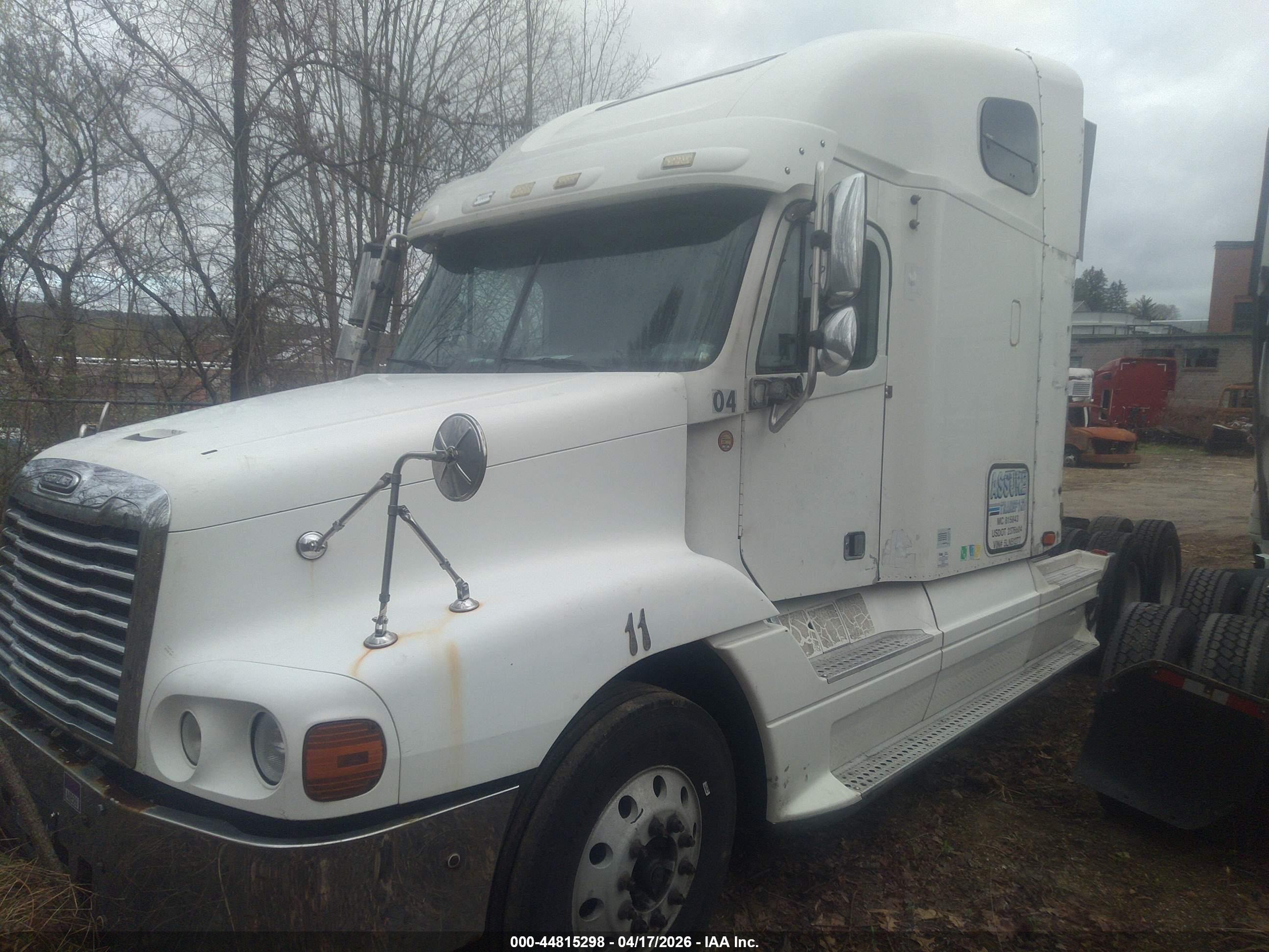 FREIGHTLINER CONVENTIONAL image 2