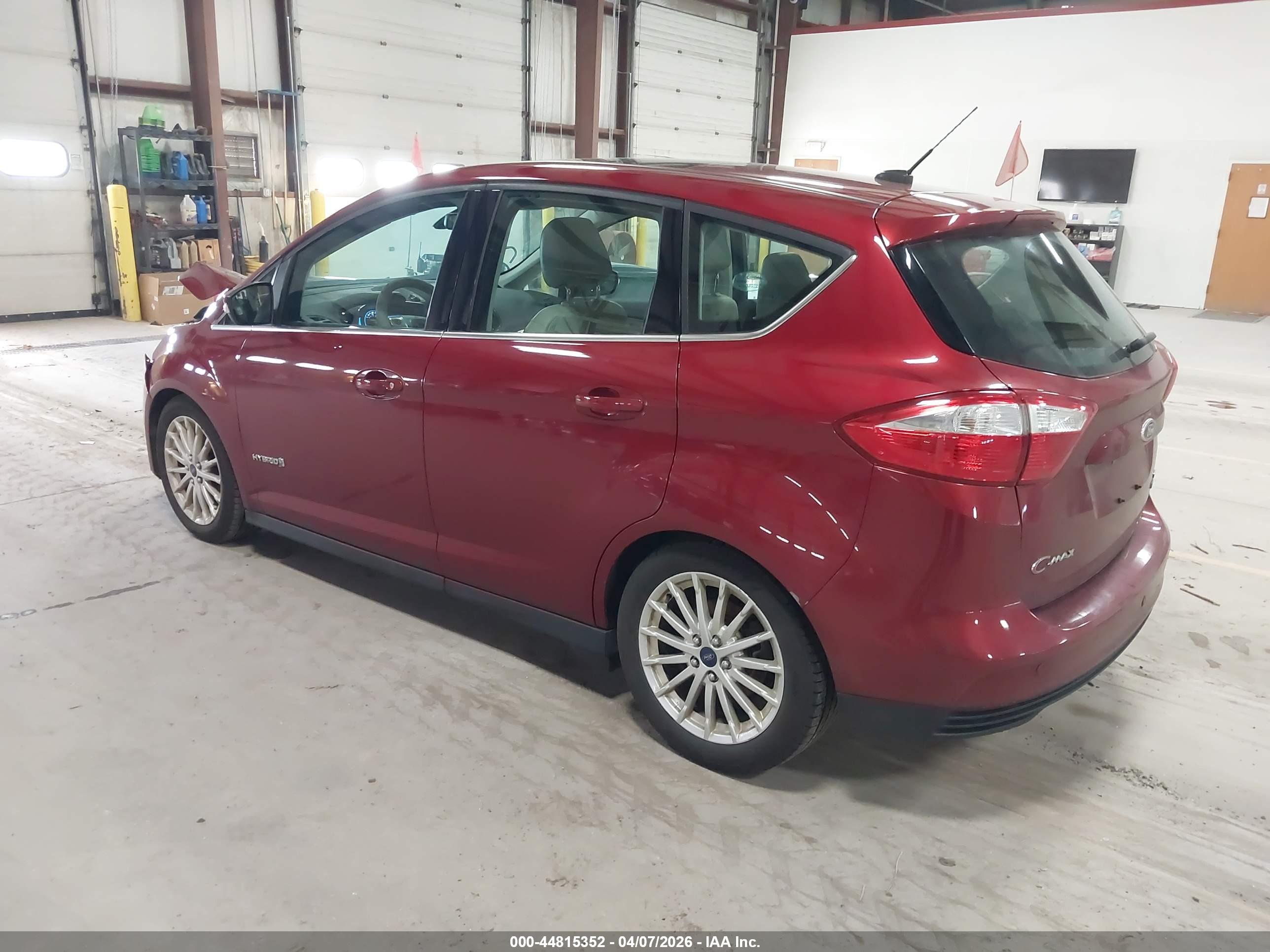 FORD C-MAX image 3