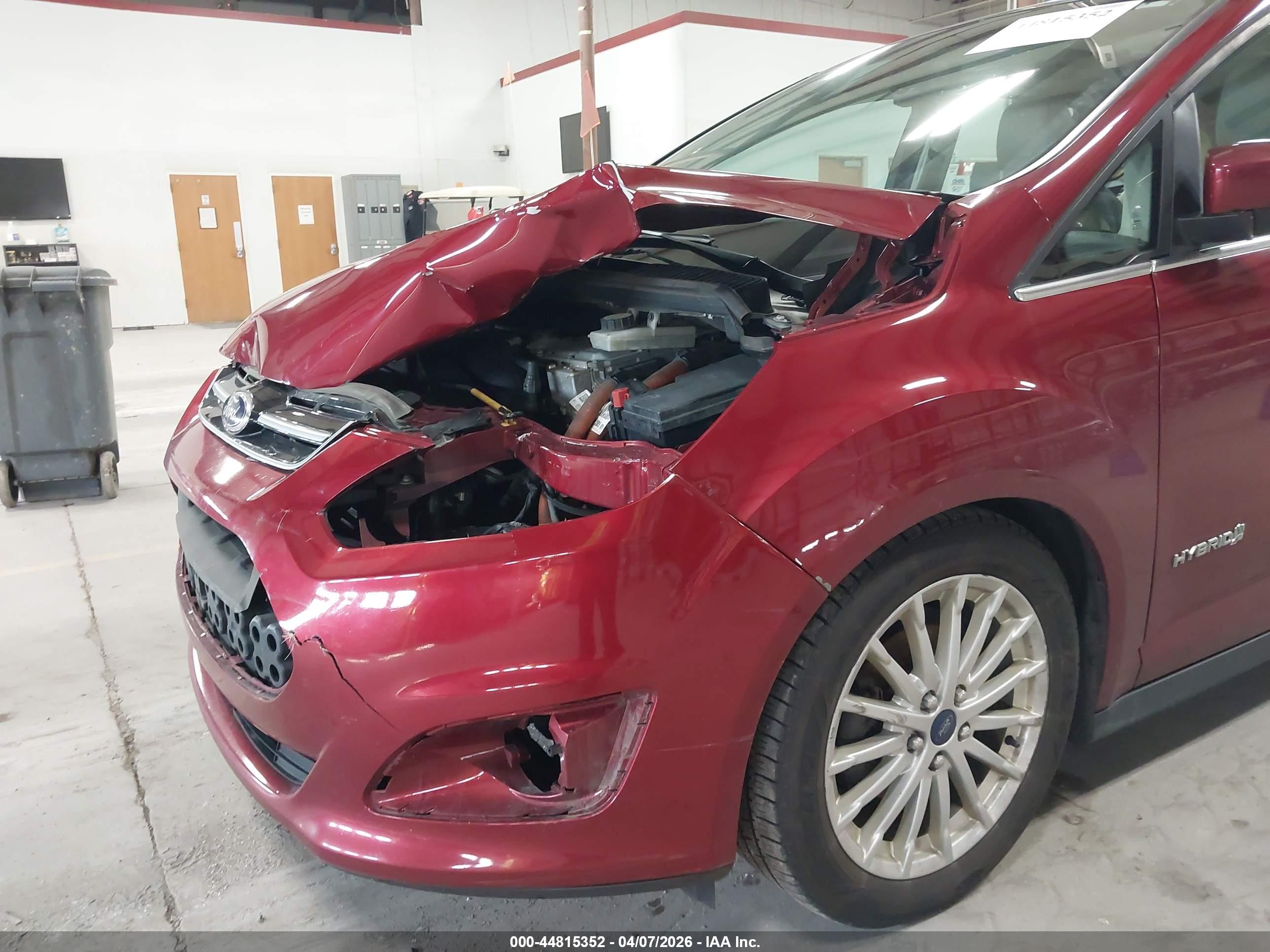 FORD C-MAX image 6