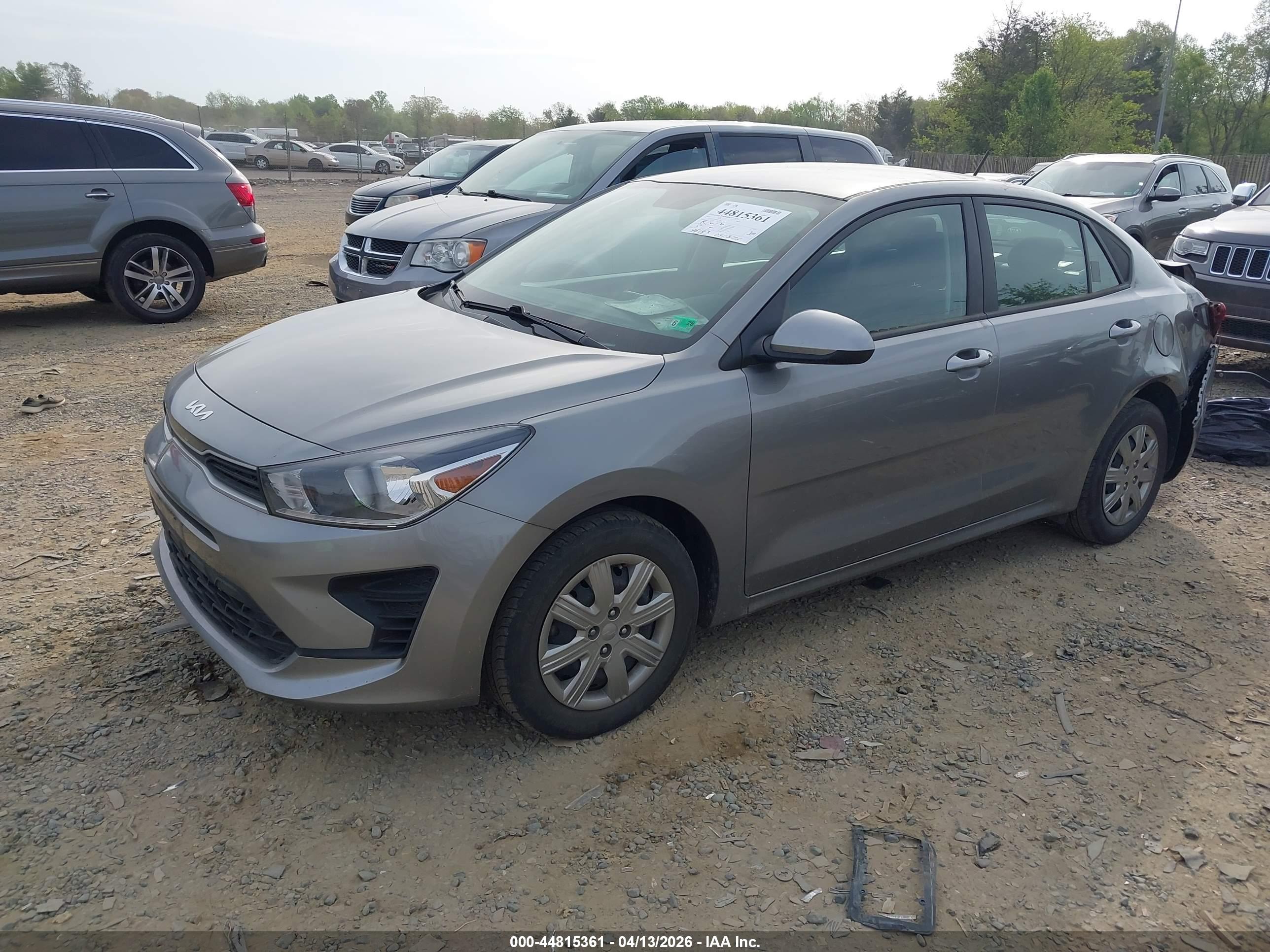 KIA RIO image 2