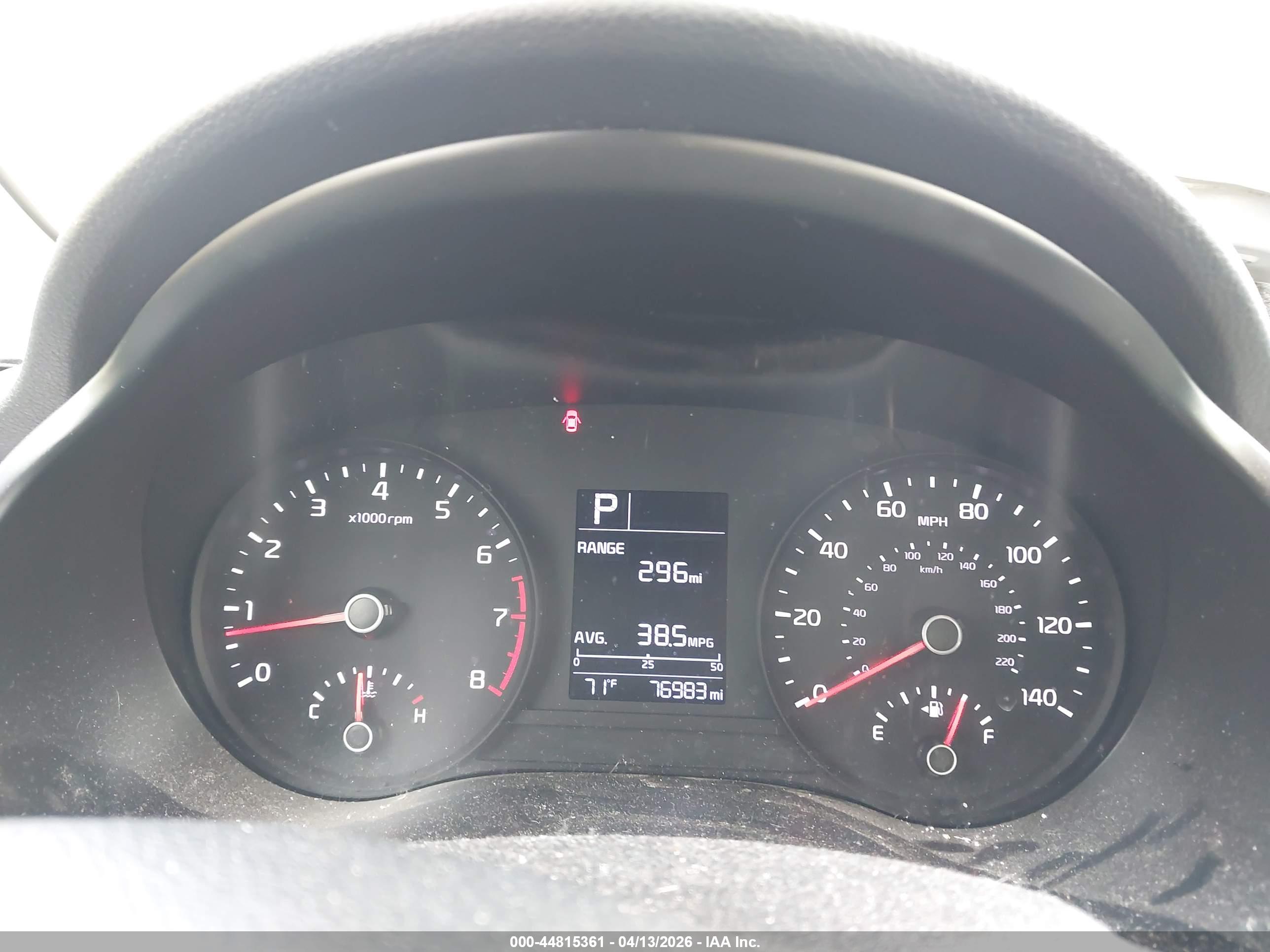 KIA RIO image 7