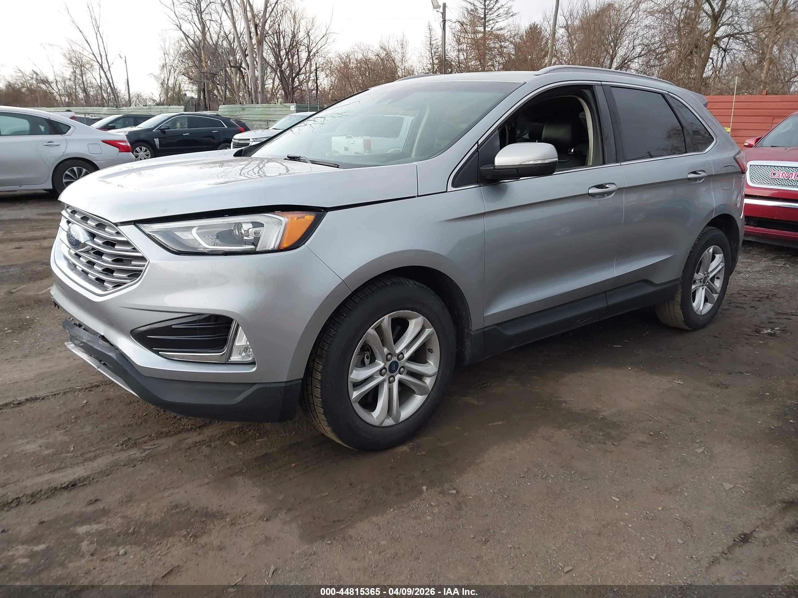 FORD EDGE image 2