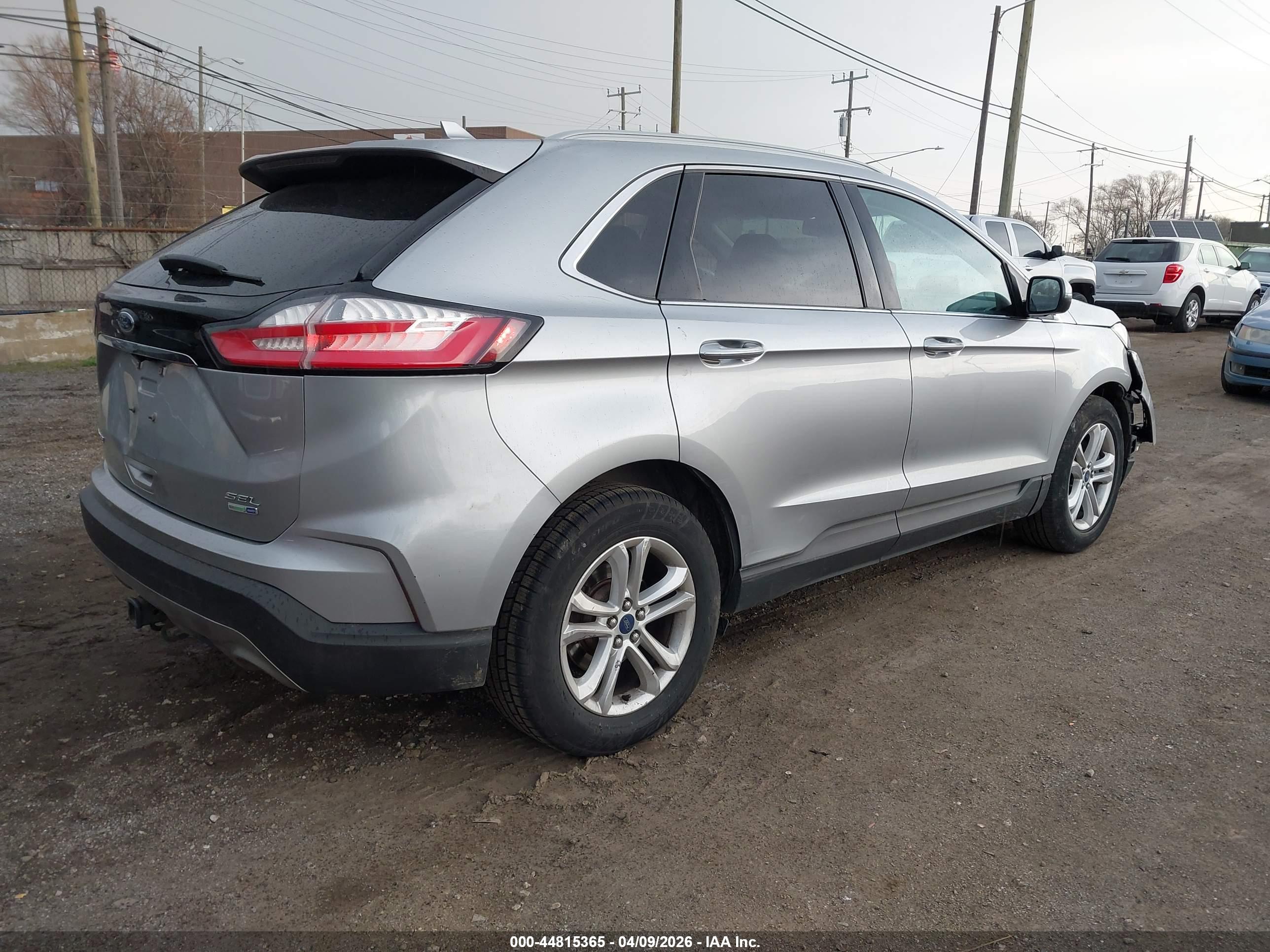 FORD EDGE image 4