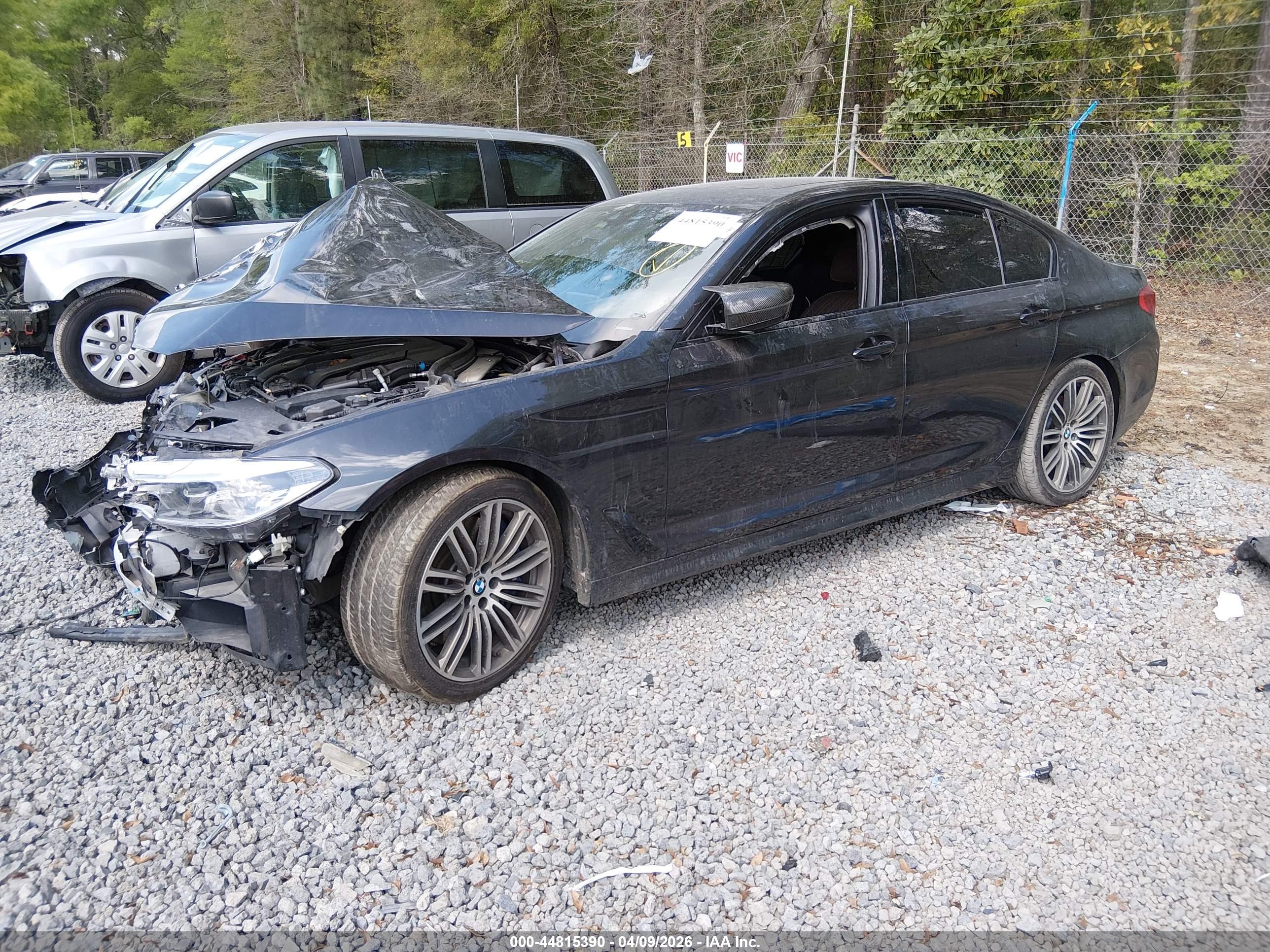 BMW M550I image 2