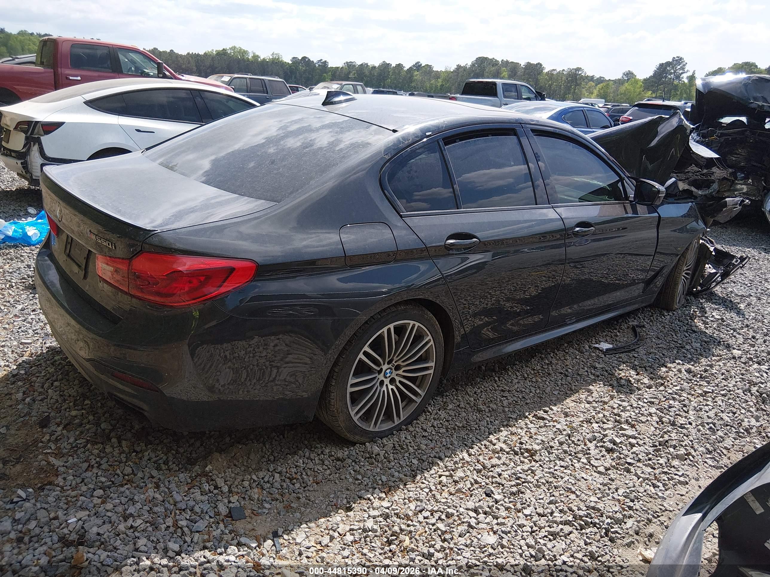 BMW M550I image 4