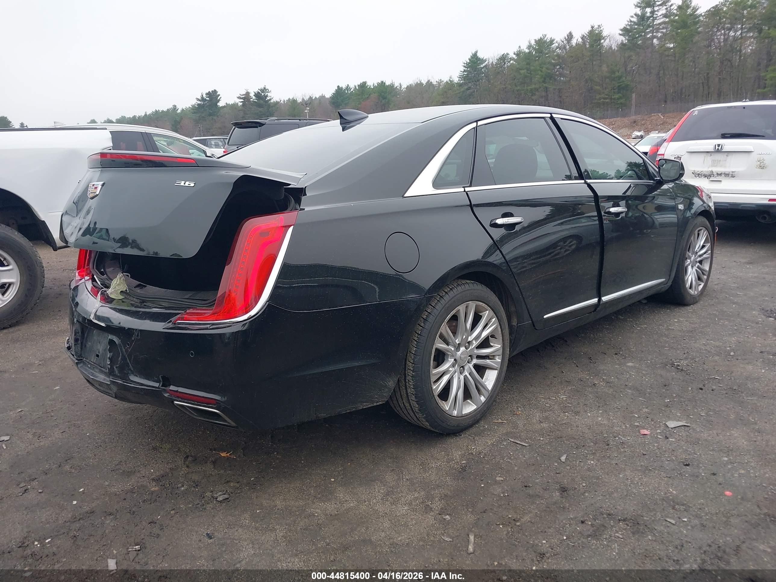 CADILLAC XTS image 4