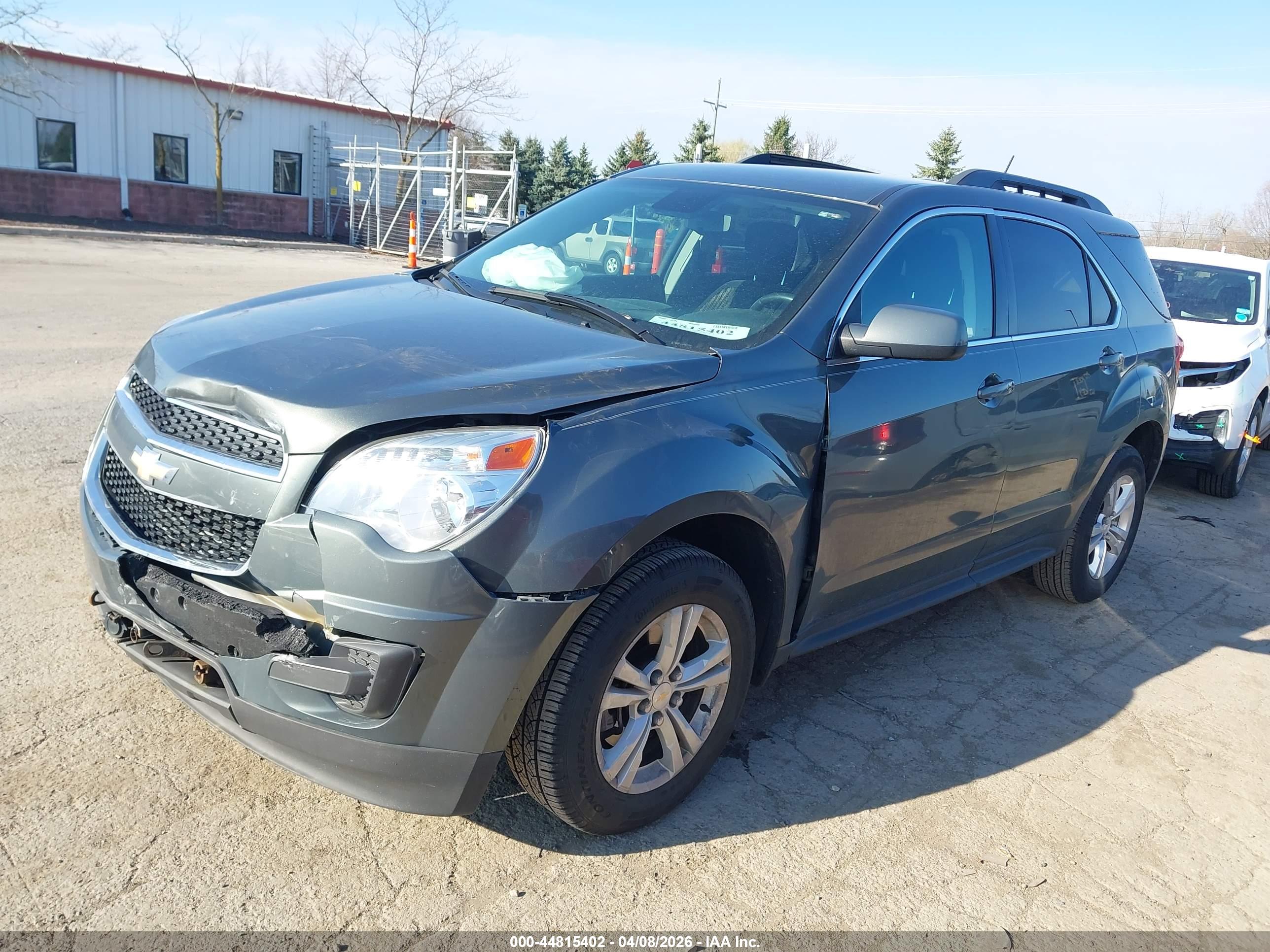 CHEVROLET EQUINOX image 2