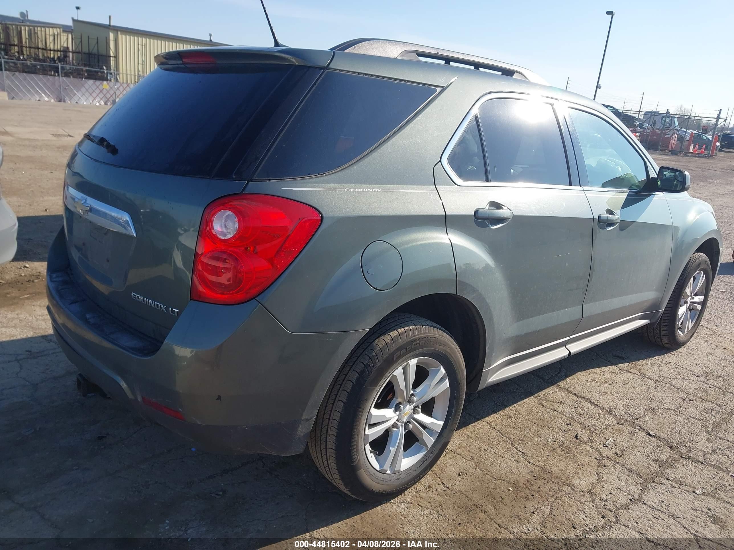 CHEVROLET EQUINOX image 4