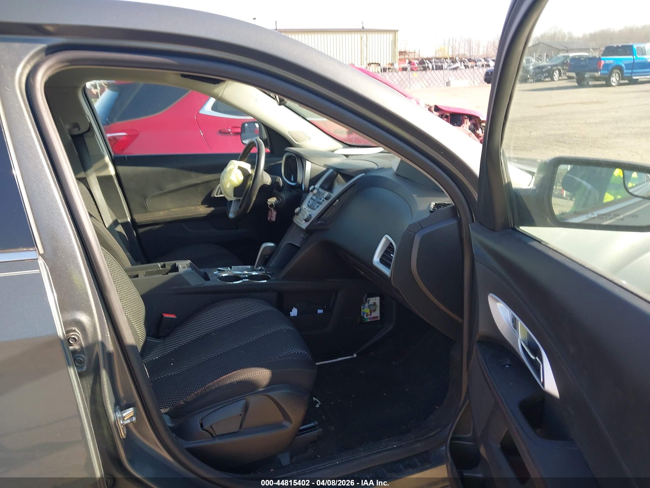 CHEVROLET EQUINOX image 5