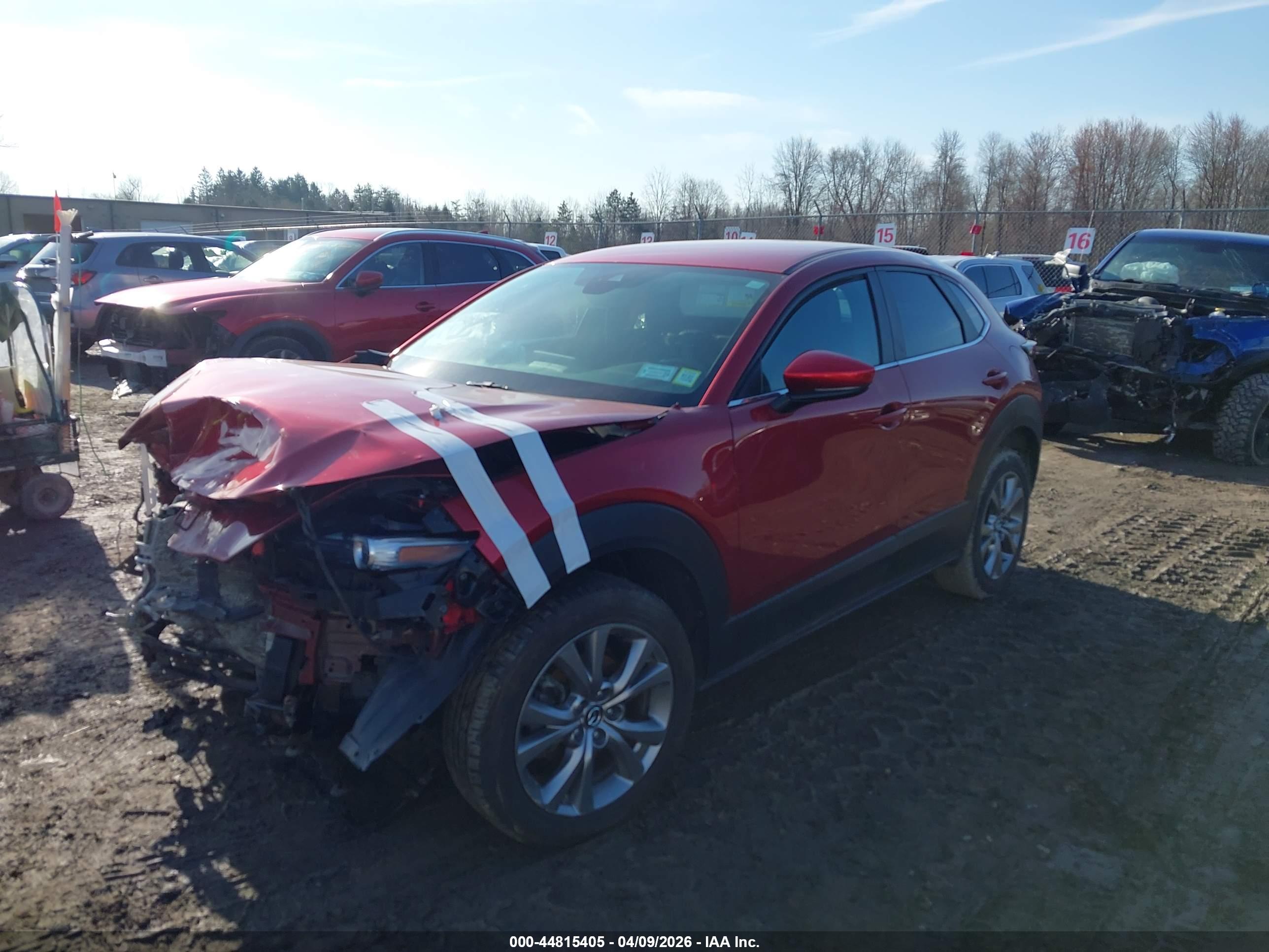 MAZDA CX-30 image 2
