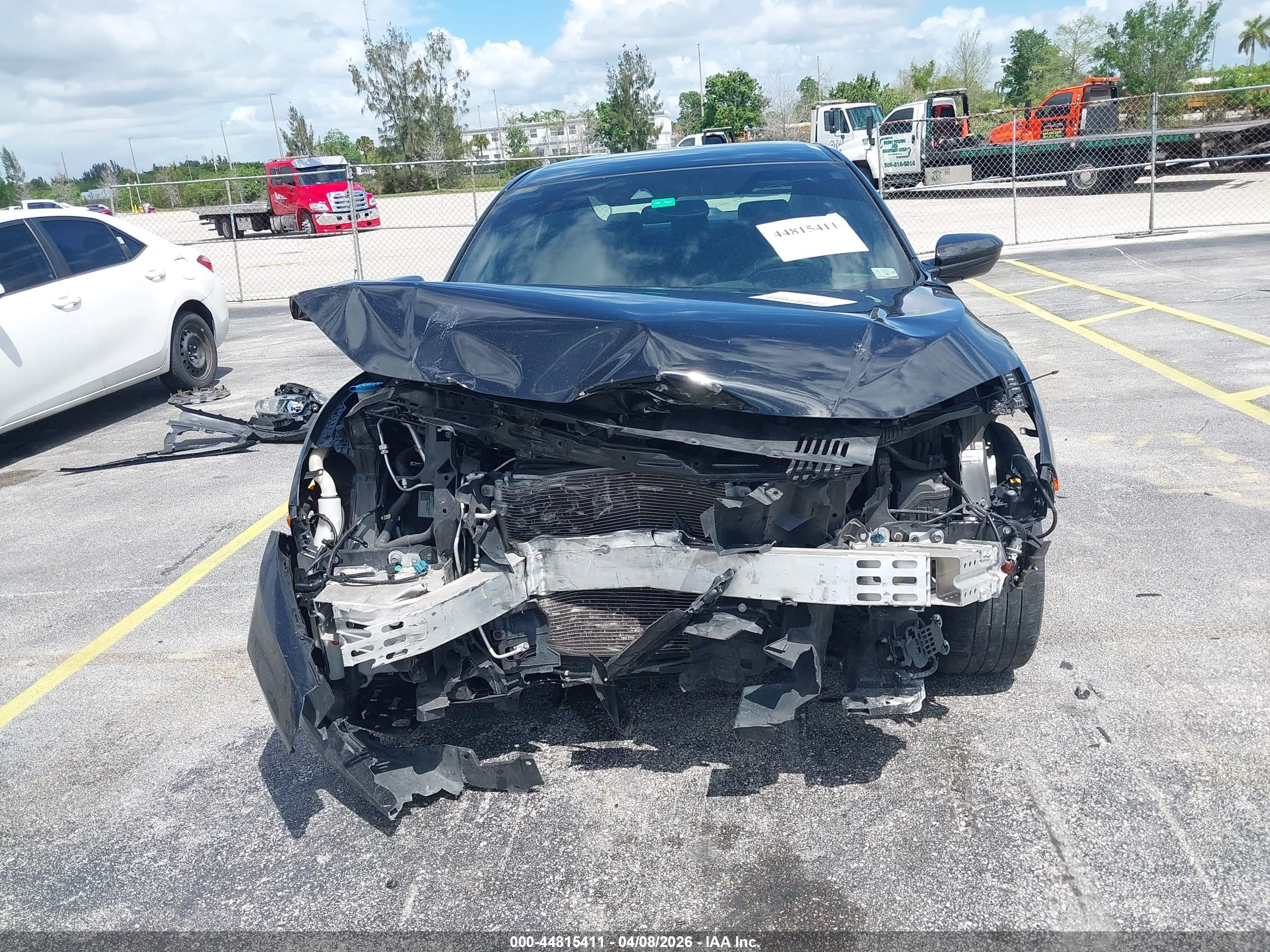 HONDA CIVIC image 6