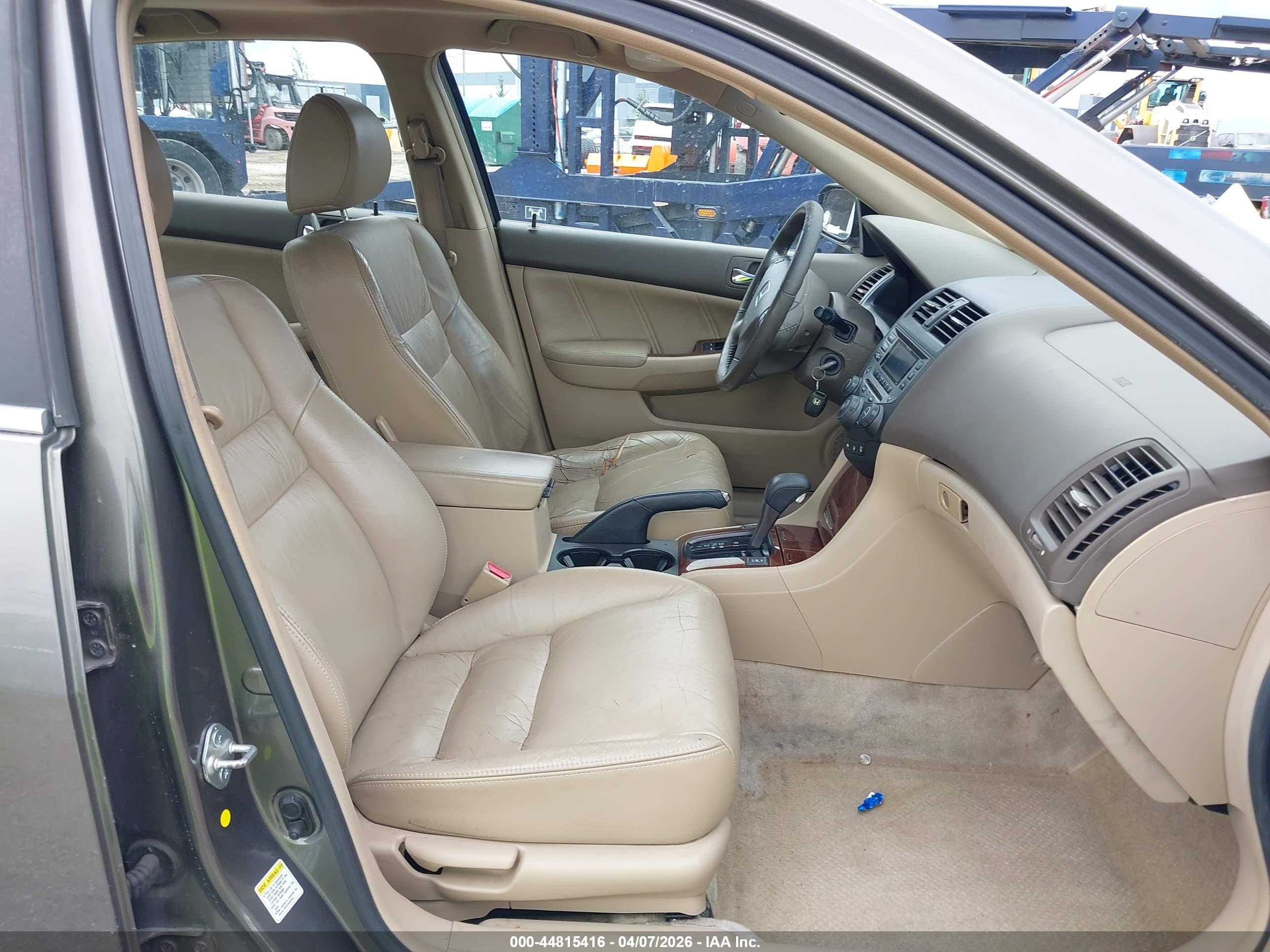 HONDA ACCORD image 5