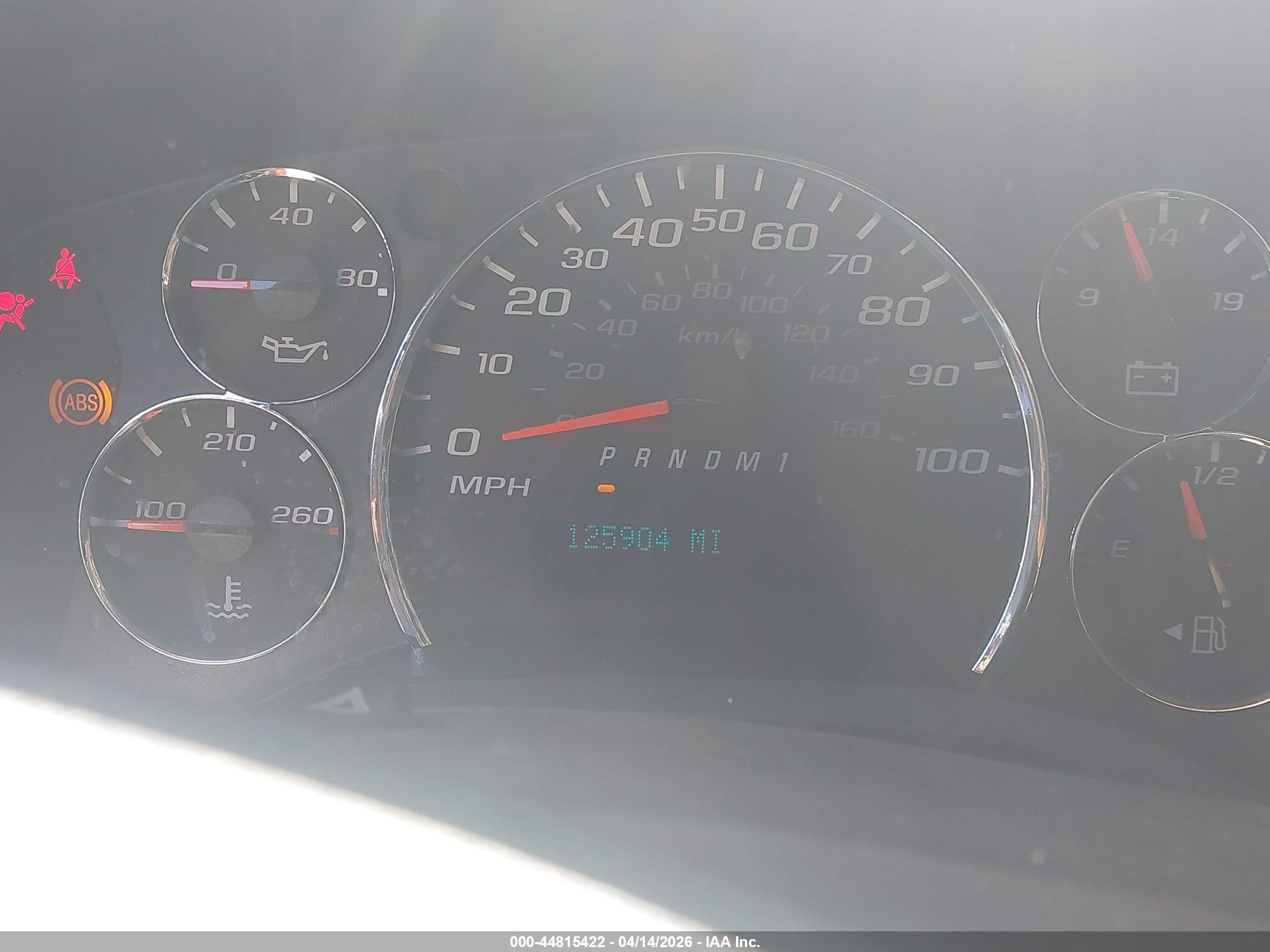 CHEVROLET EXPRESS image 7
