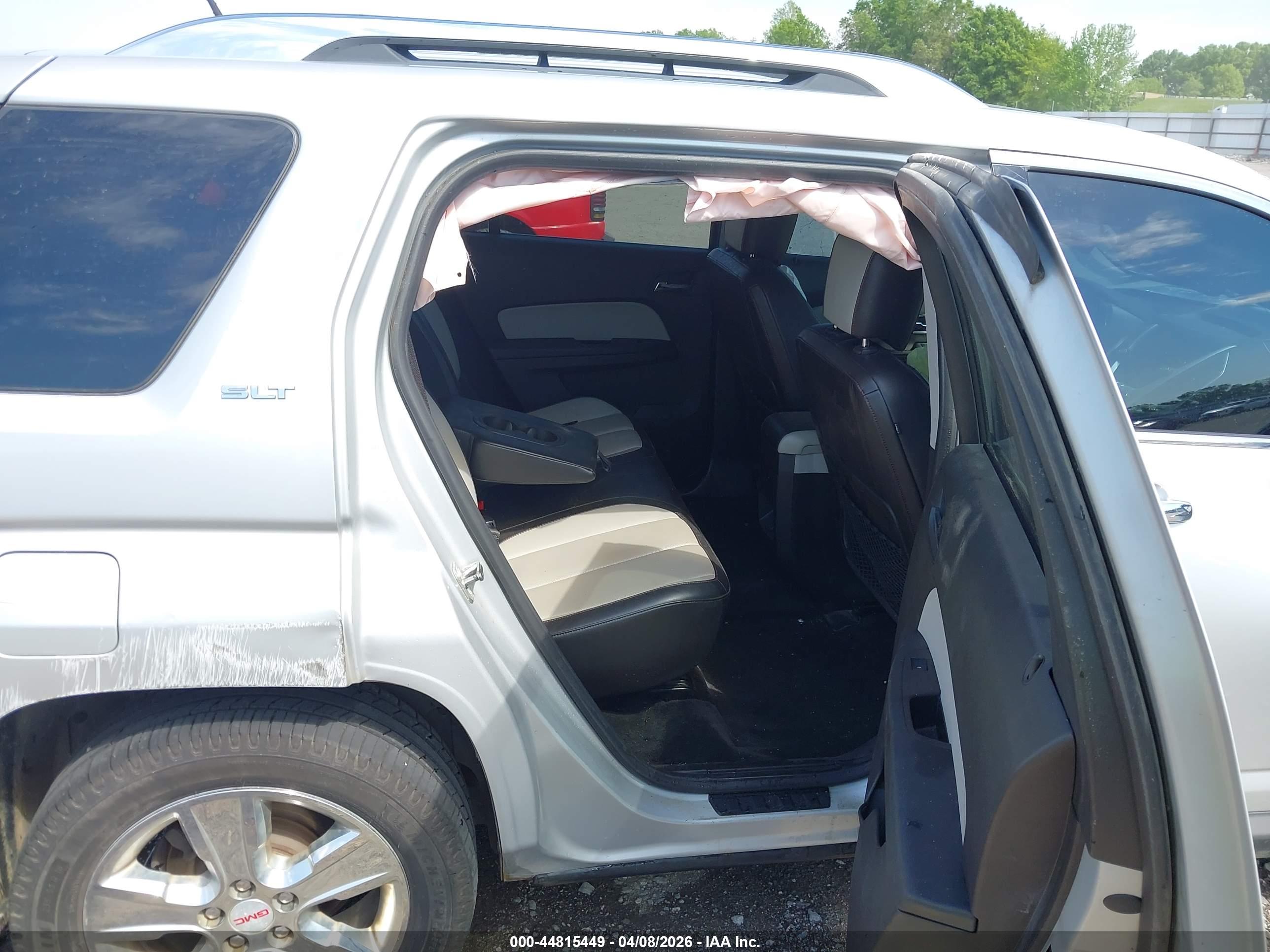 GMC TERRAIN image 8