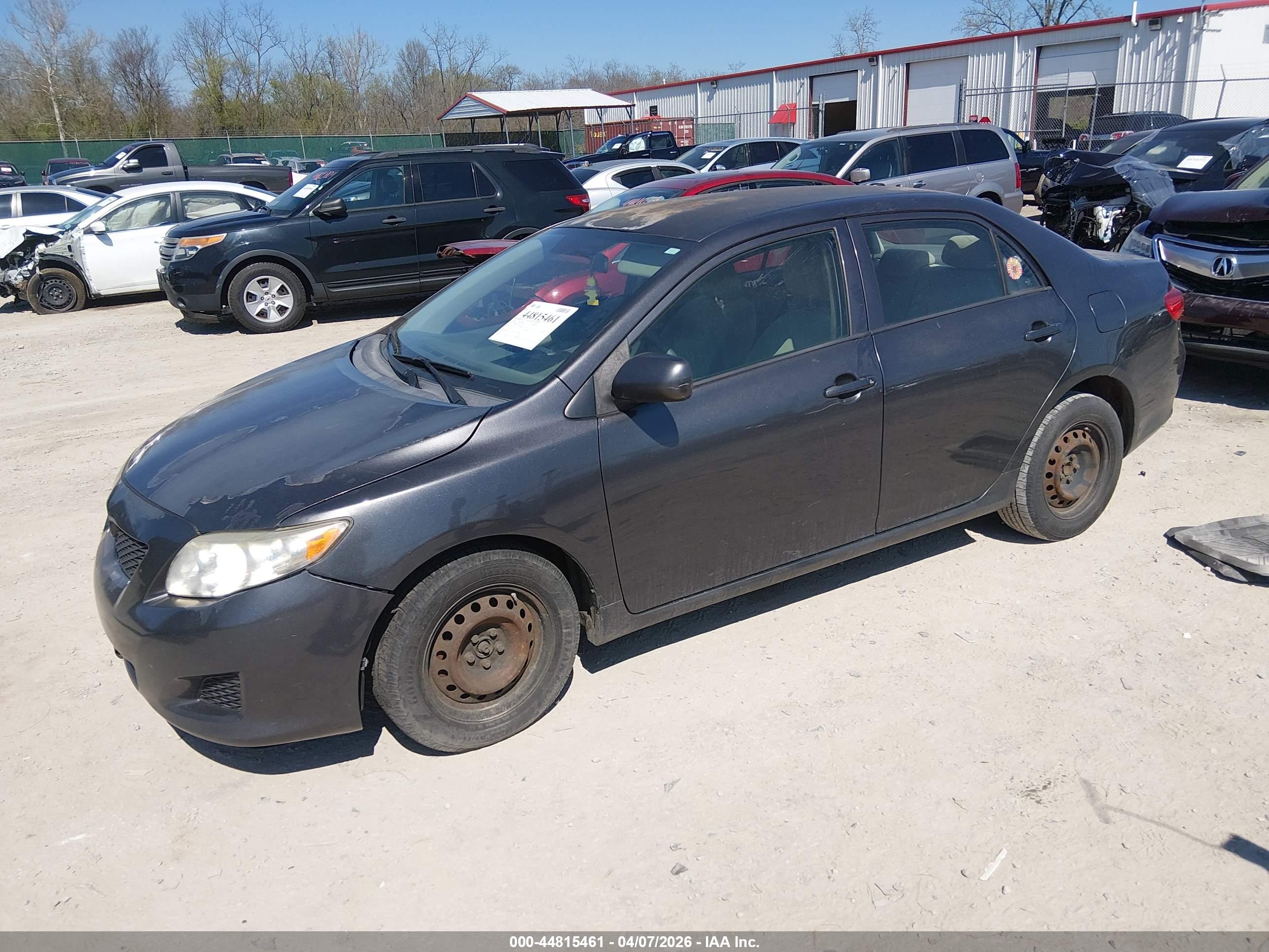 TOYOTA COROLLA image 2